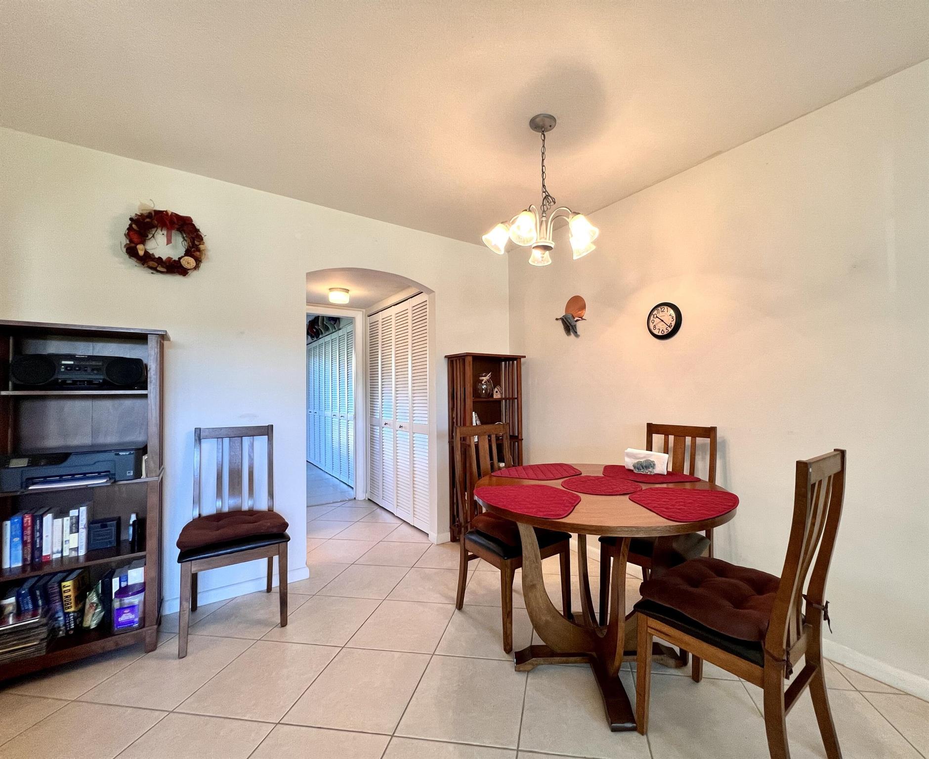 CENTURY VILLAGE -DORCHESTER CONDO - Residential