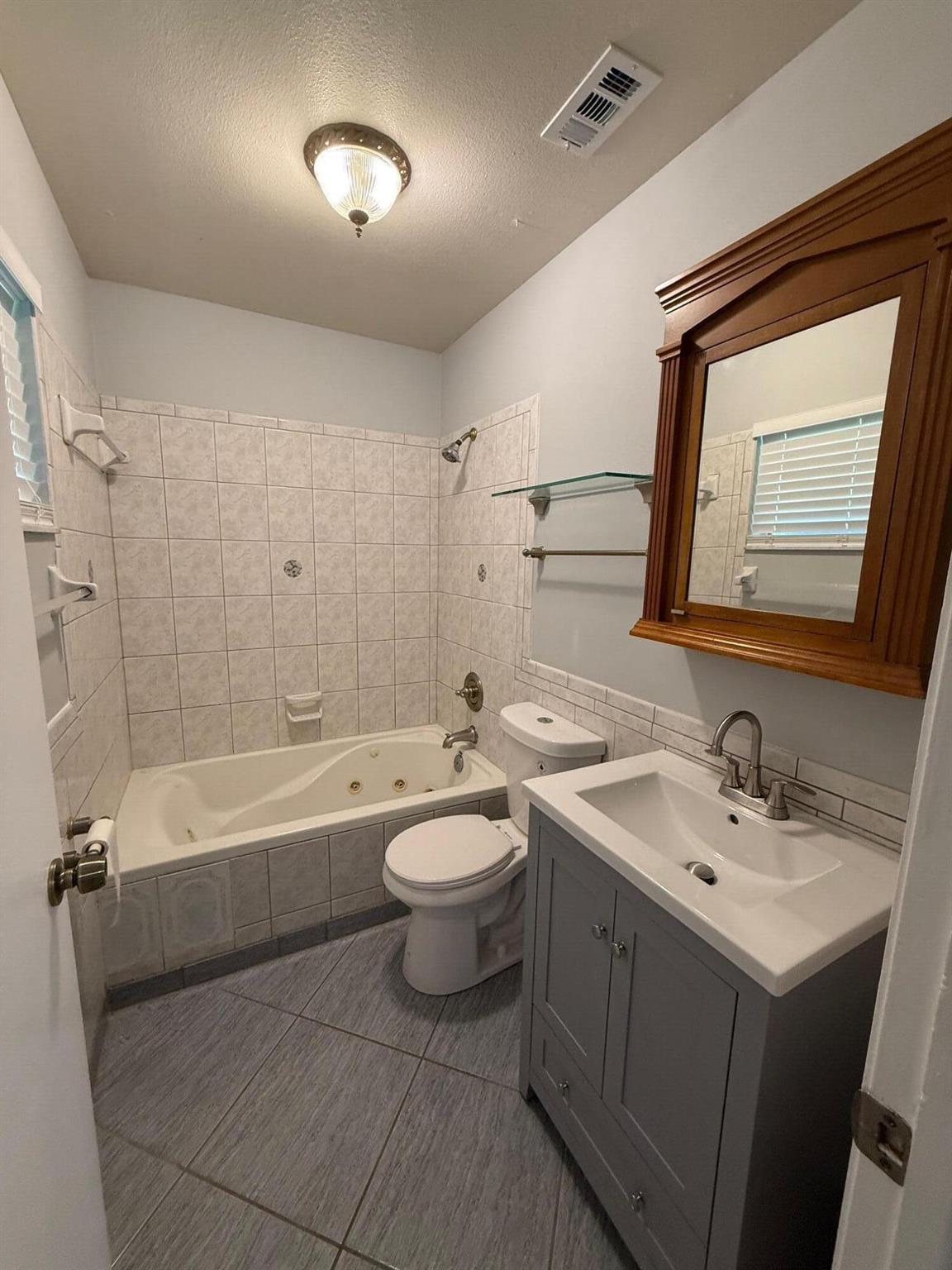 Port St Lucie- Section 42 - Residential Lease