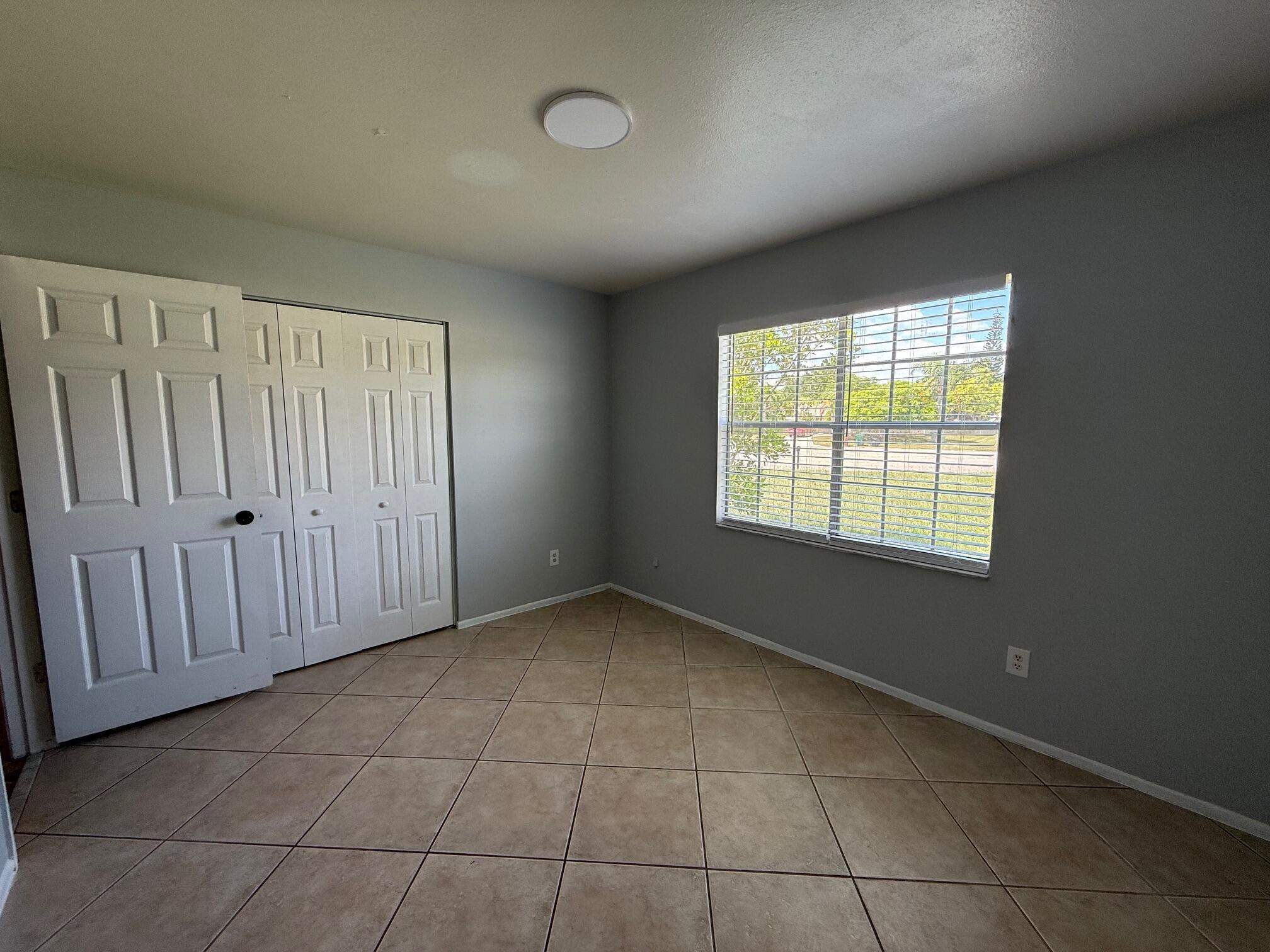 Port St Lucie- Section 42 - Residential Lease