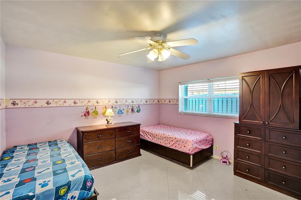 The Windings 70-44 B - Residential Income