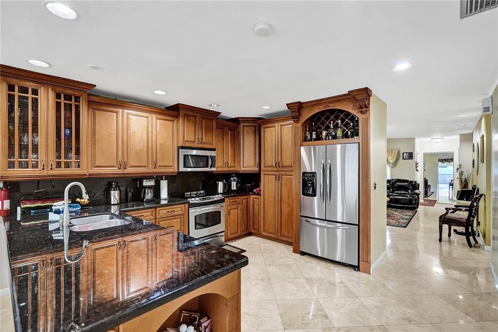 The Windings 70-44 B - Residential Income