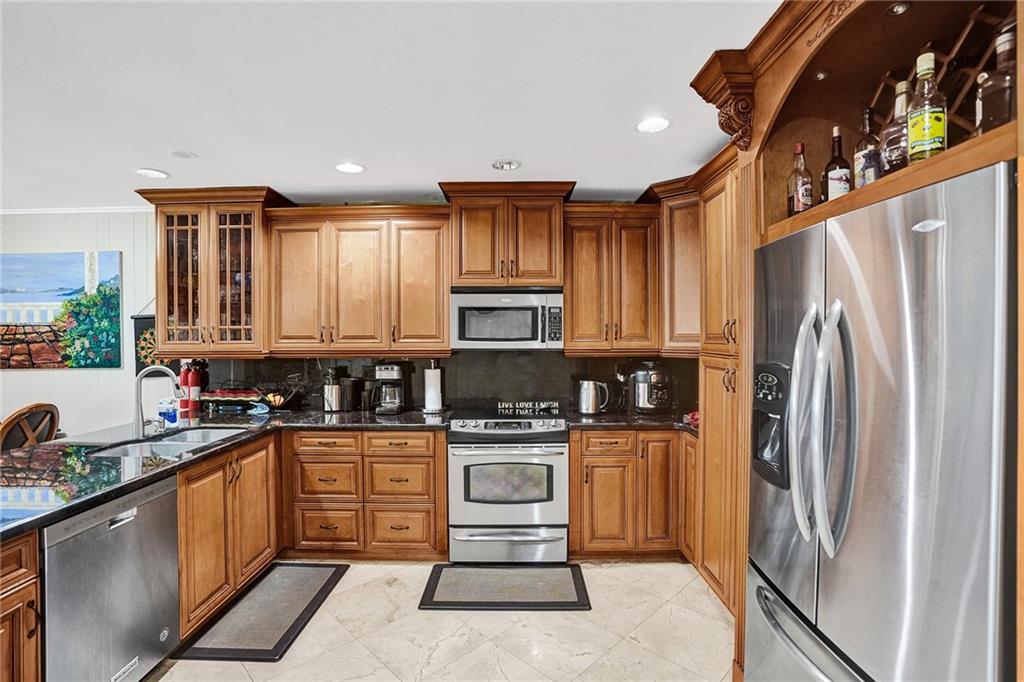 The Windings 70-44 B - Residential Income