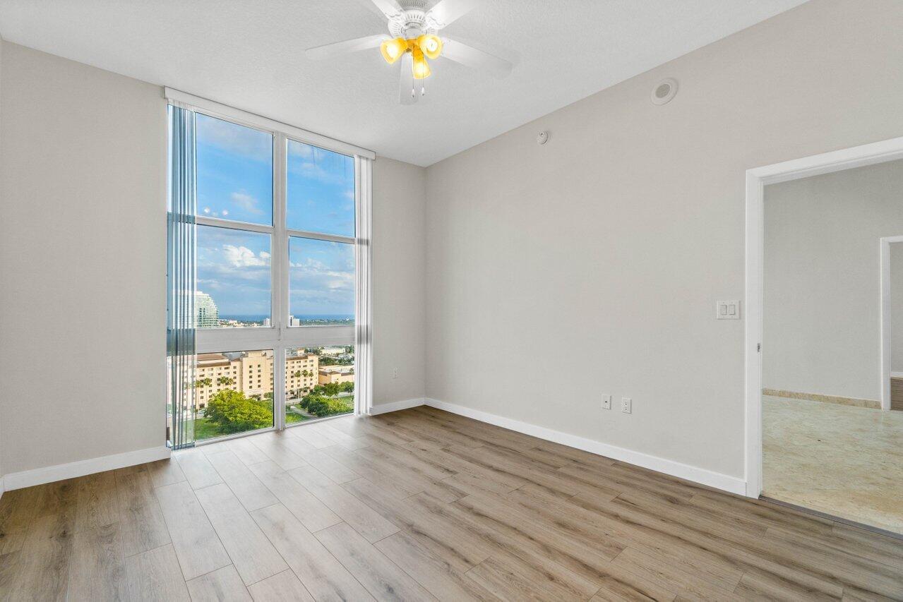 CITYPLACE SOUTH TOWER CONDO - Residential