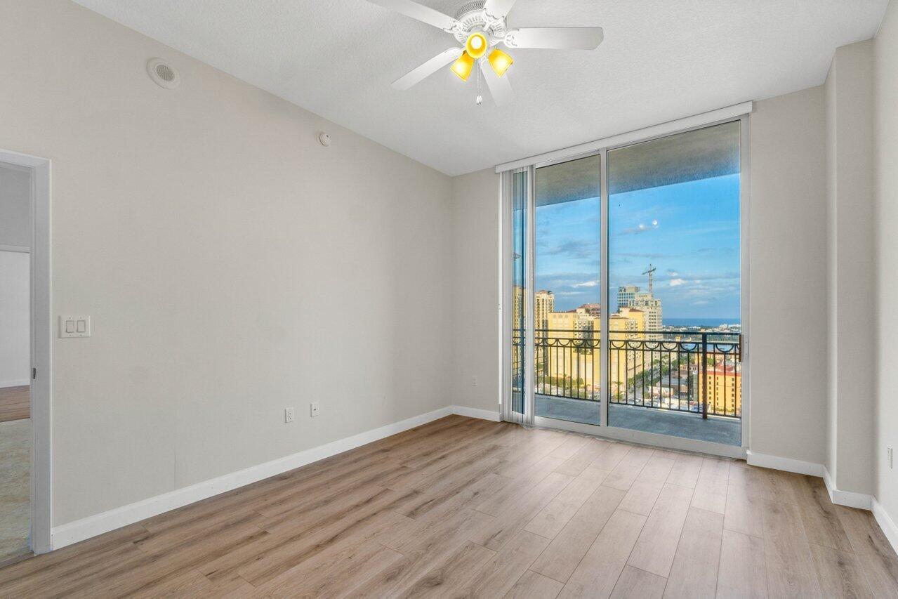 CITYPLACE SOUTH TOWER CONDO - Residential