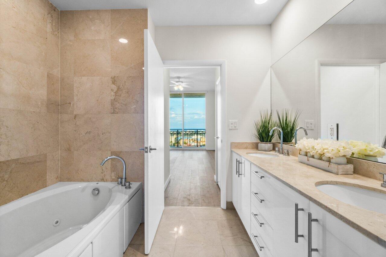 CITYPLACE SOUTH TOWER CONDO - Residential