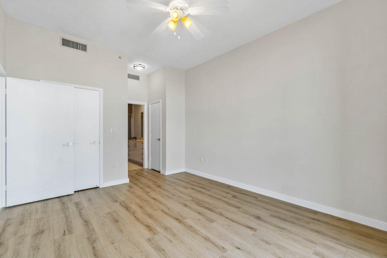 CITYPLACE SOUTH TOWER CONDO - Residential