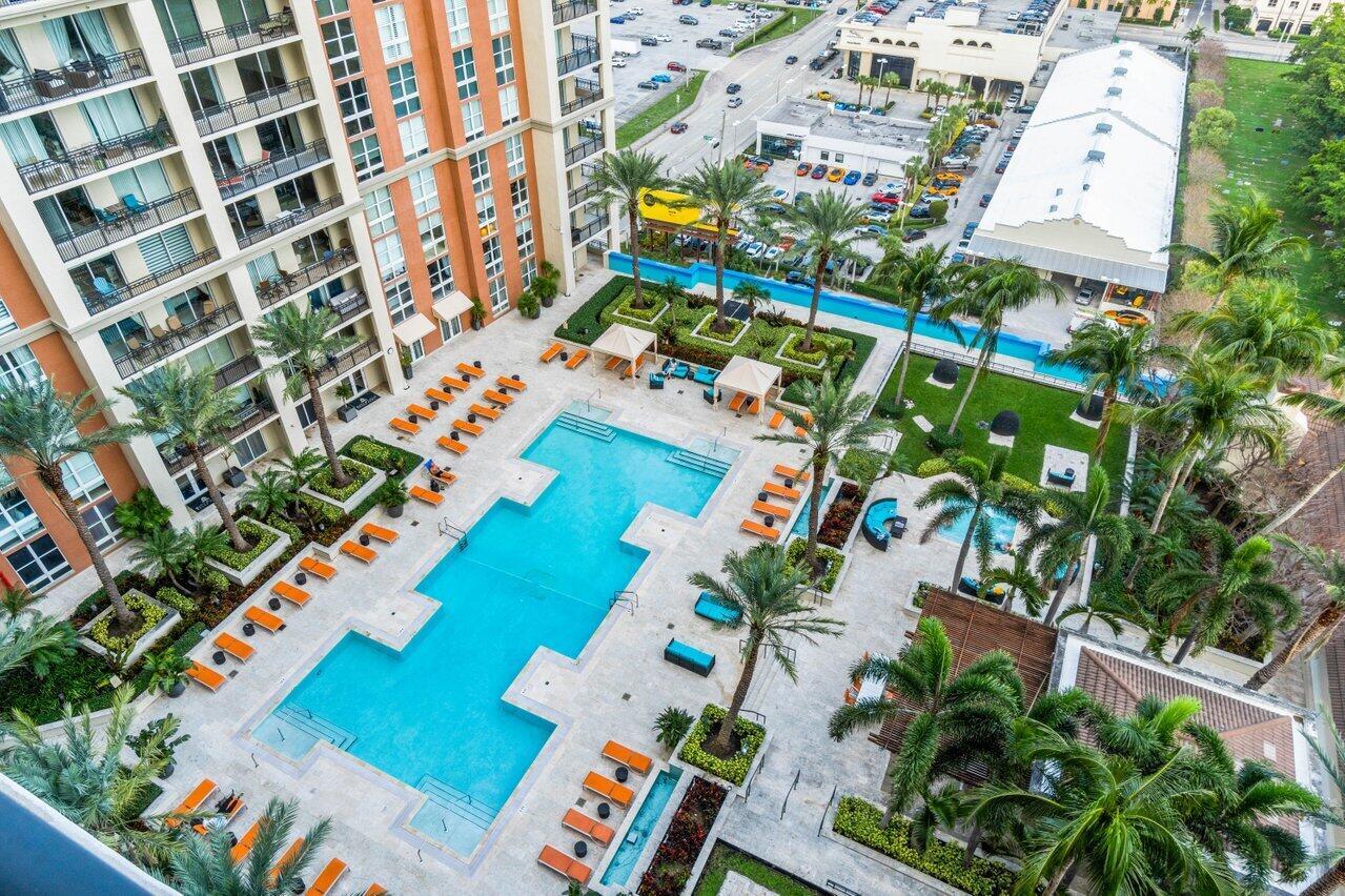 CITYPLACE SOUTH TOWER CONDO - Residential