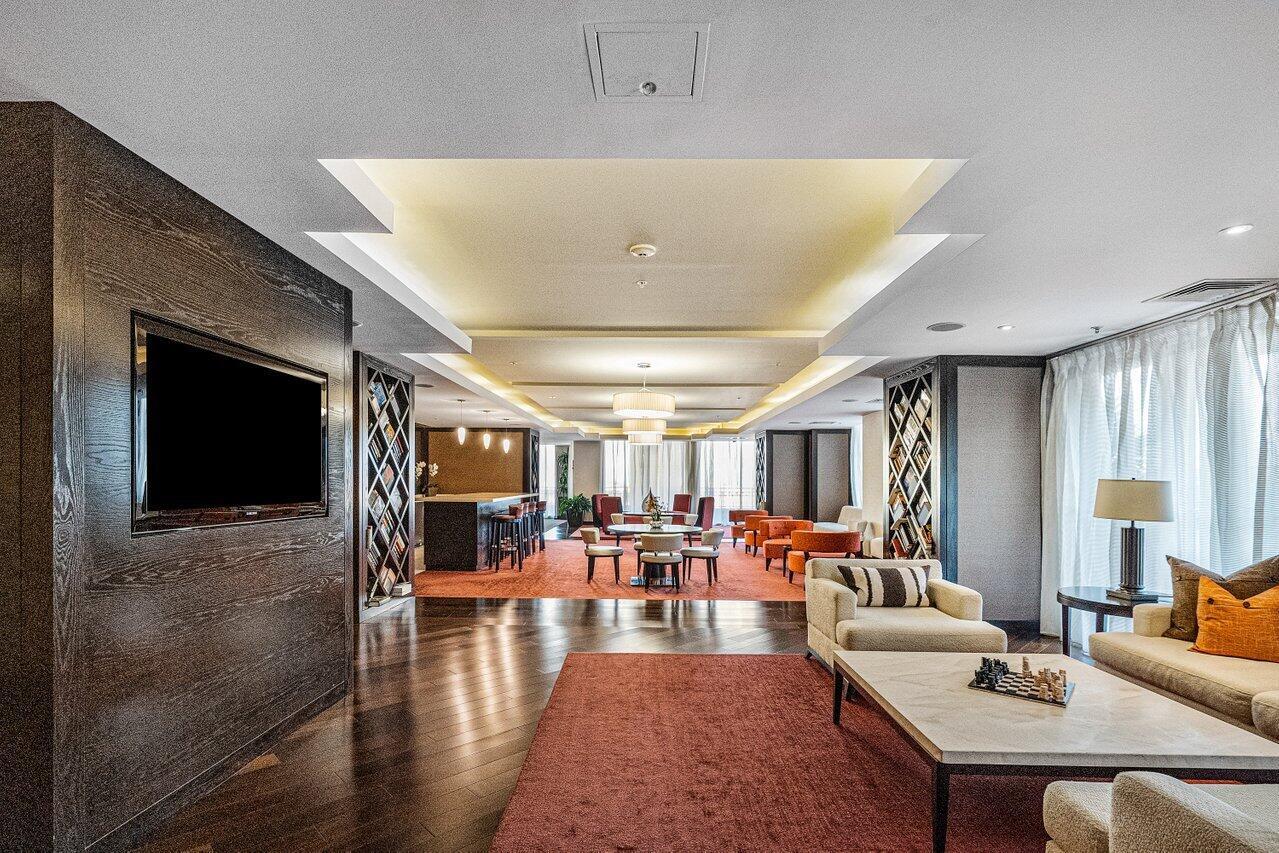 CITYPLACE SOUTH TOWER CONDO - Residential