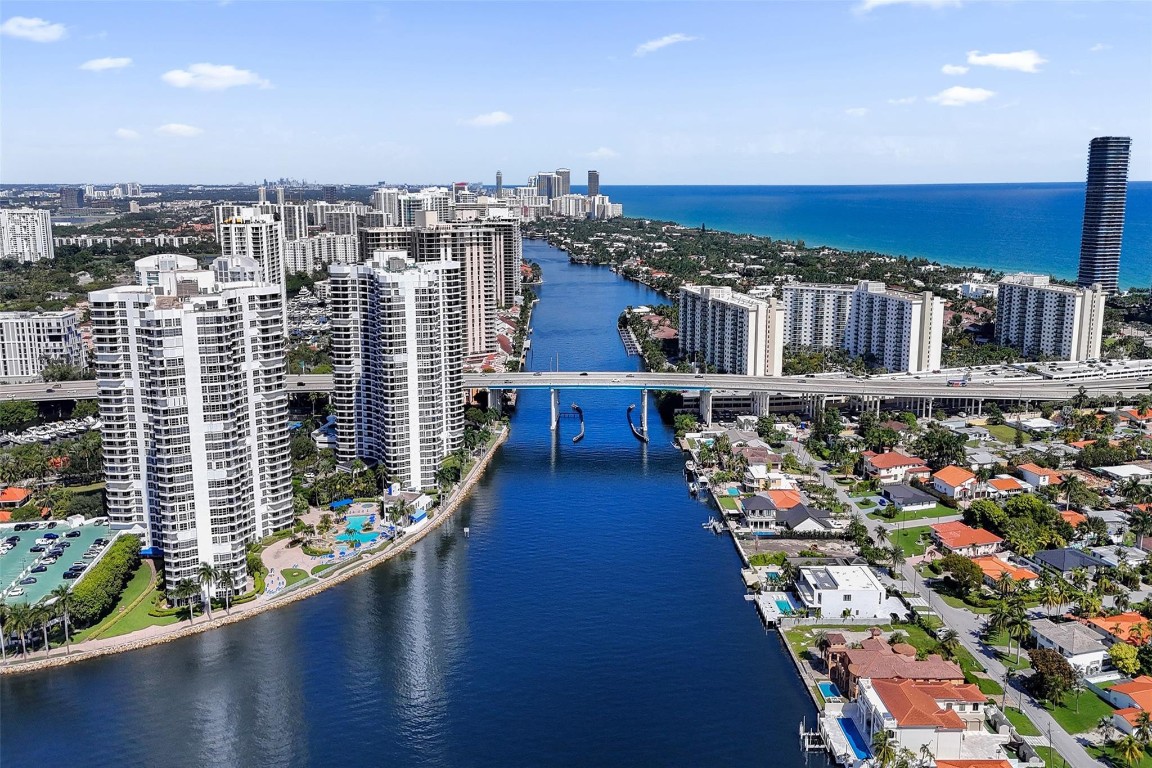 Mystic Pointe Condo - Residential