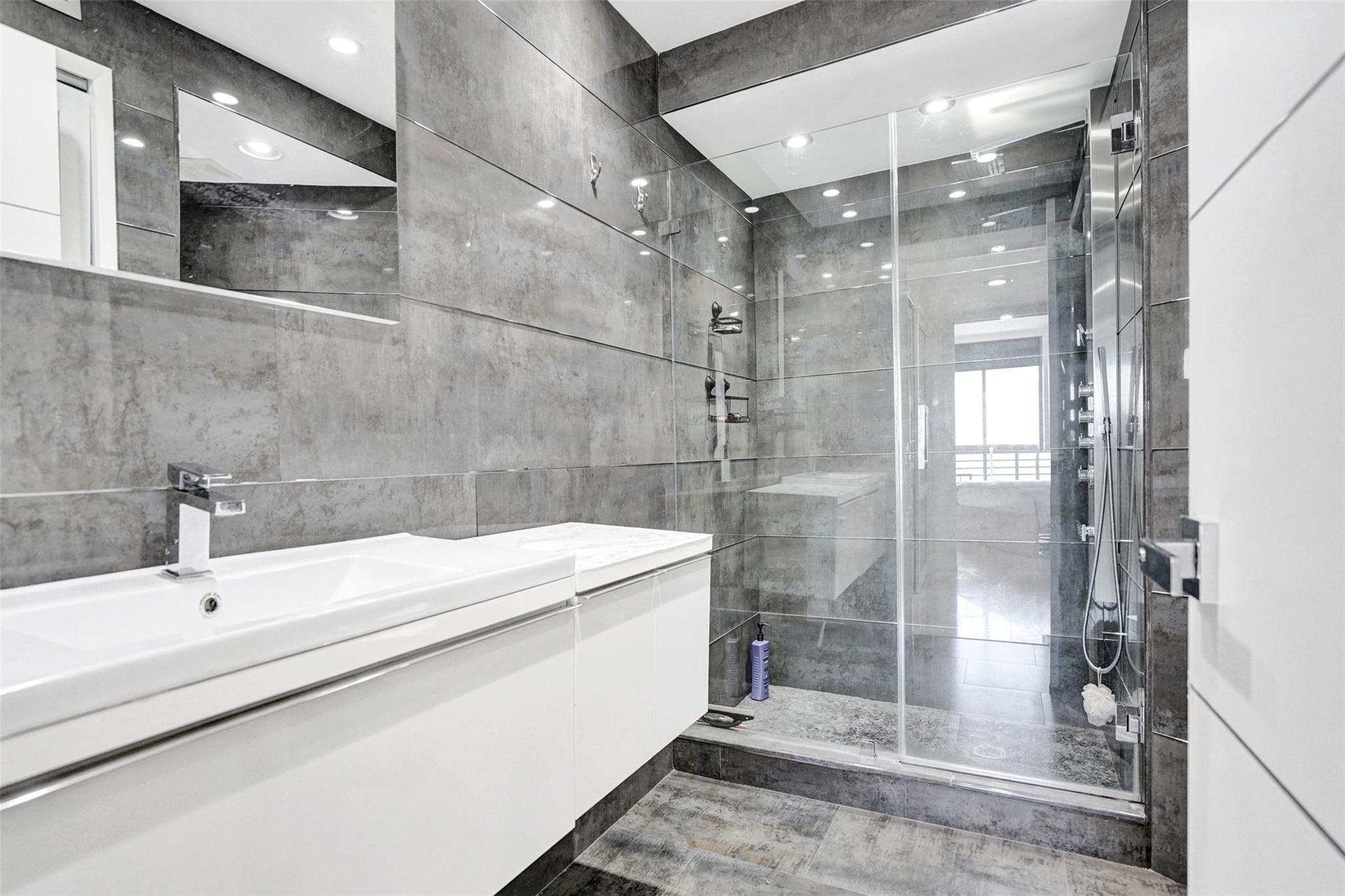 Mystic Pointe Condo - Residential