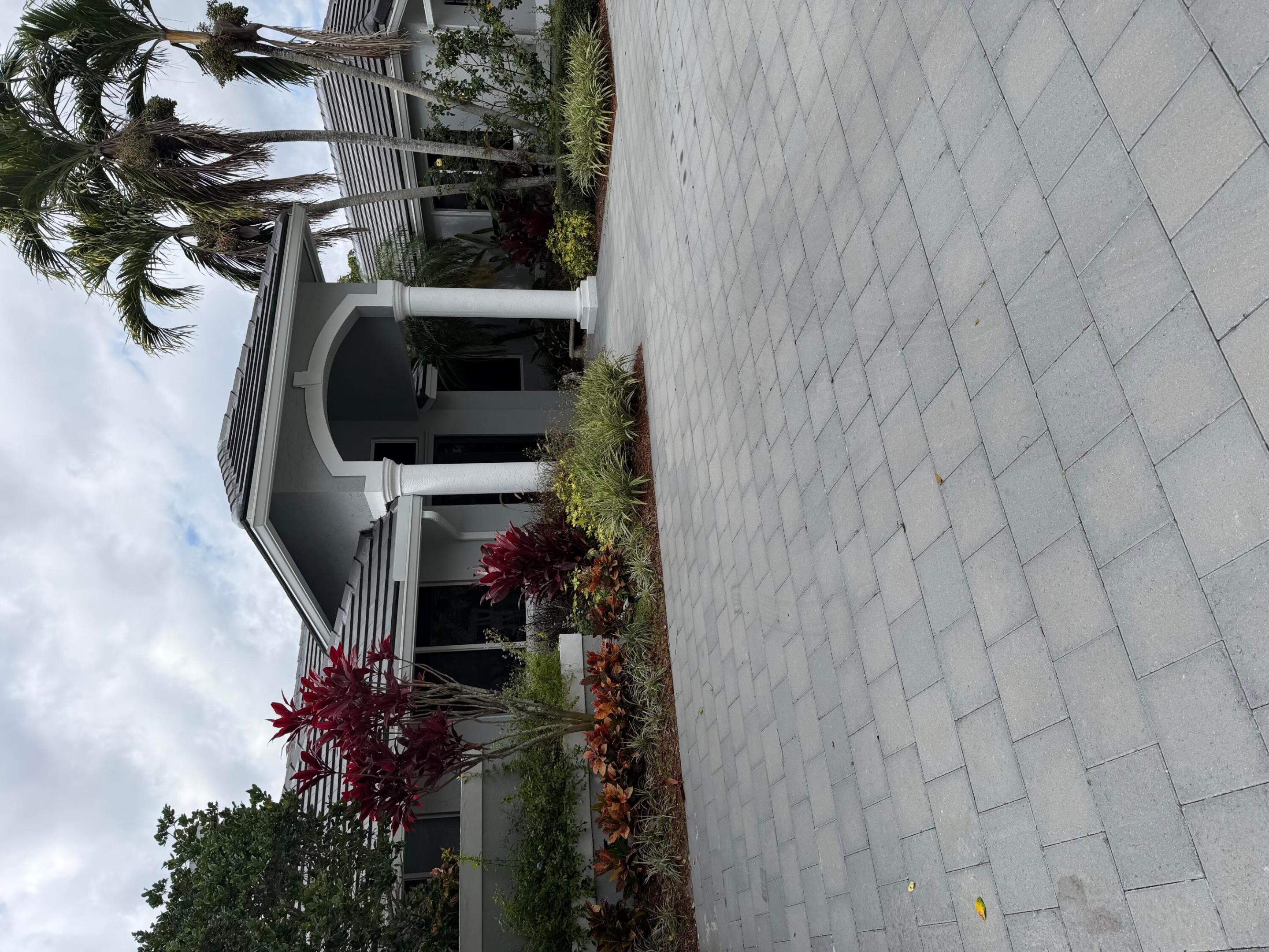 Hamptons - Residential