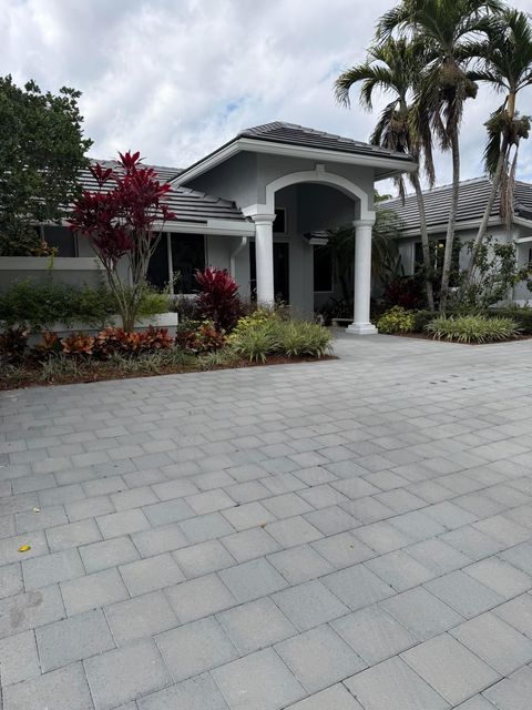5761 Paddington Way Boca Raton FL 33496