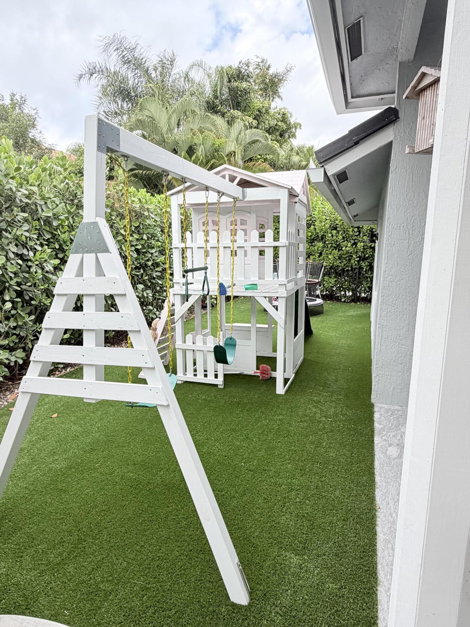 Hamptons - Residential