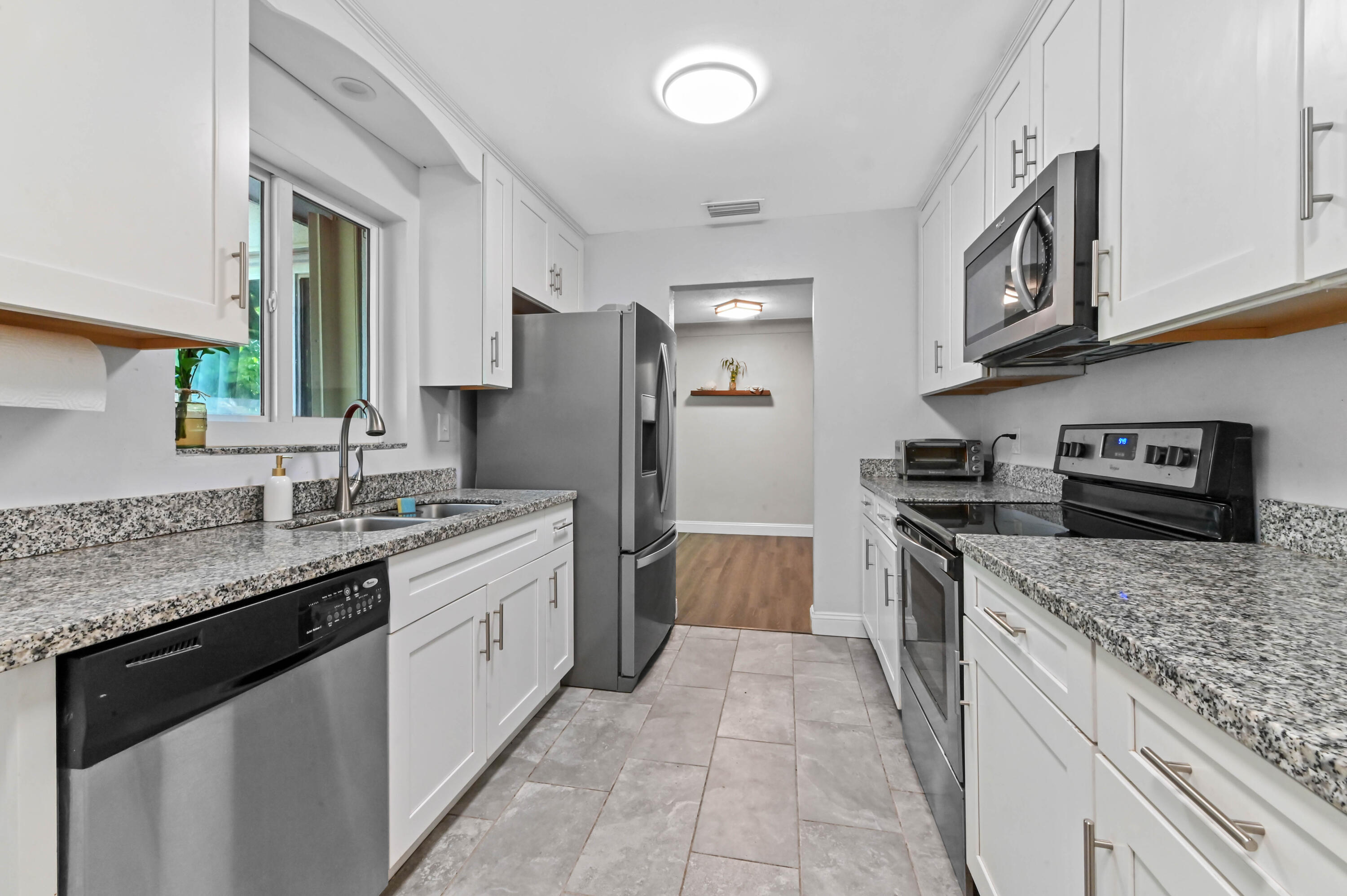 SEACREST ESTATES - Residential