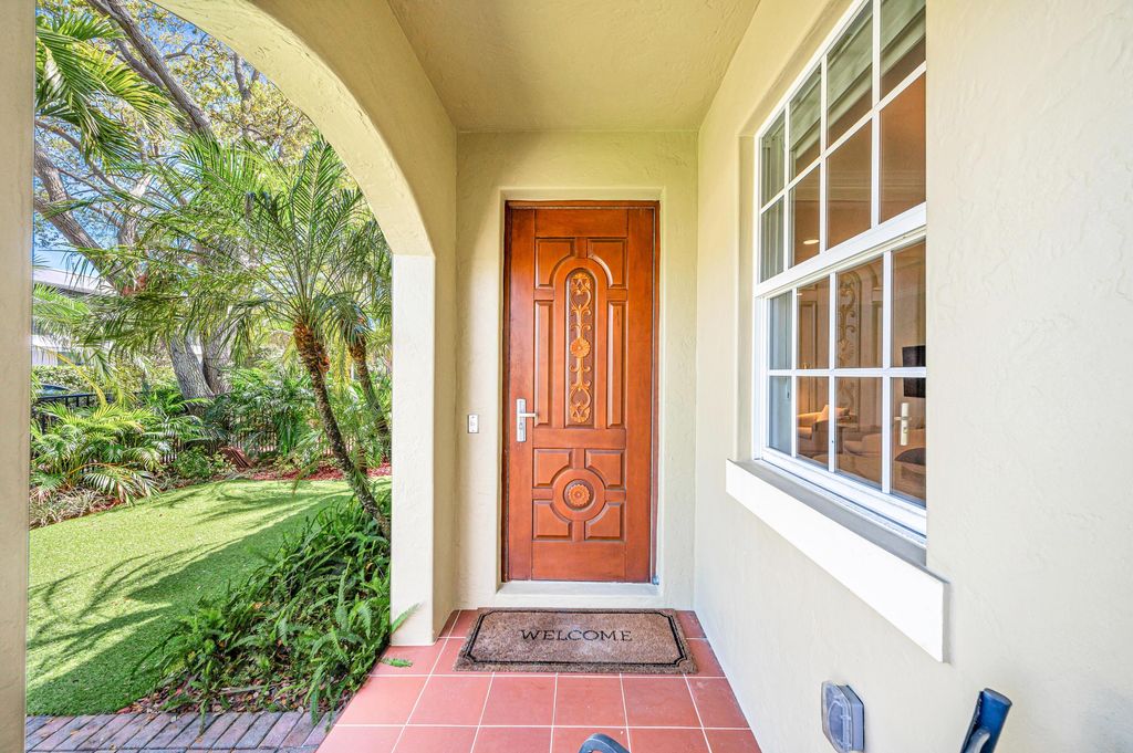 Photo of 449 NE 16th Ave, Fort Lauderdale, FL 33301 (MLS # B26000673)