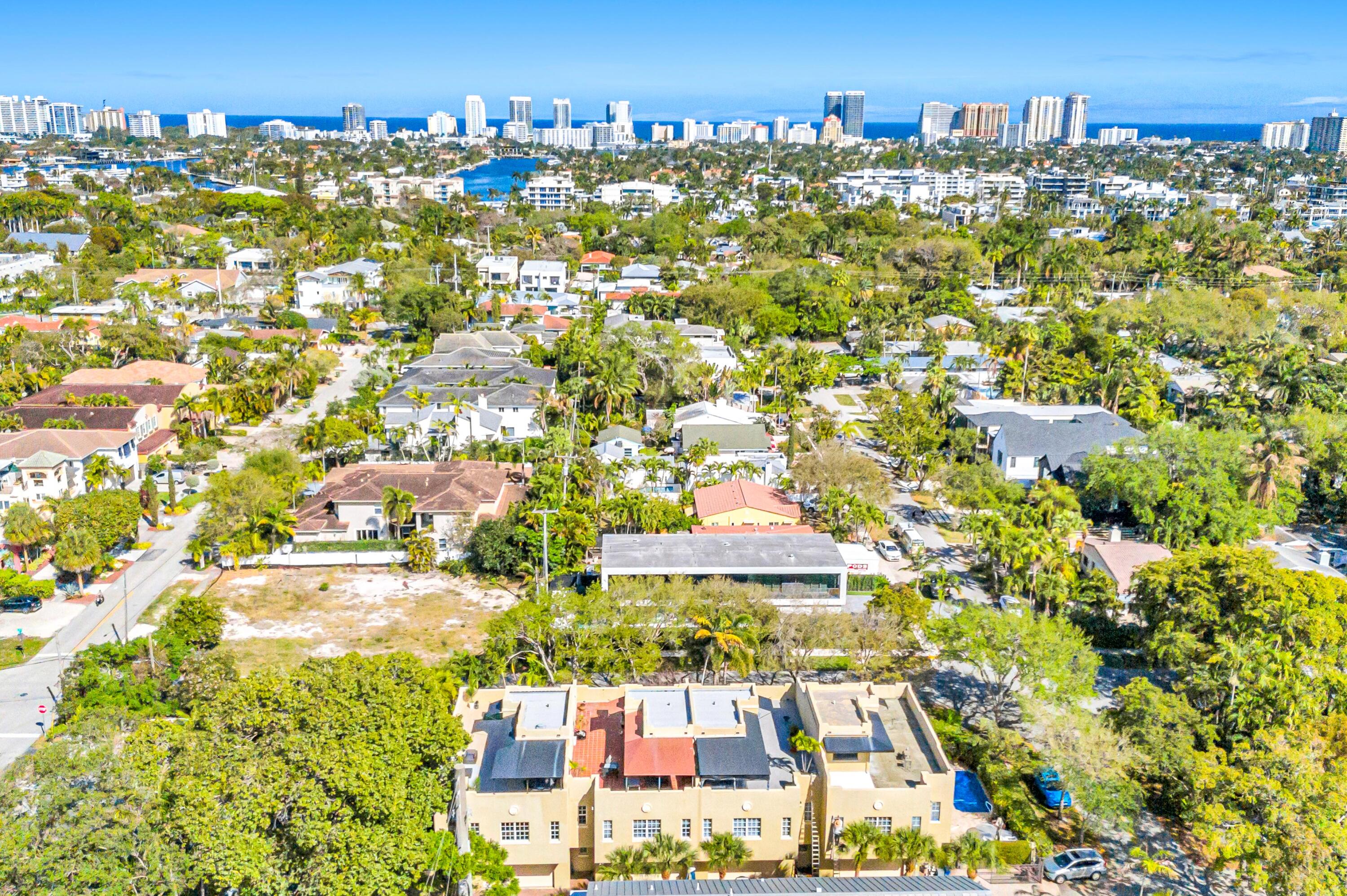 LAS OLAS PARK CORR PLAT - Residential