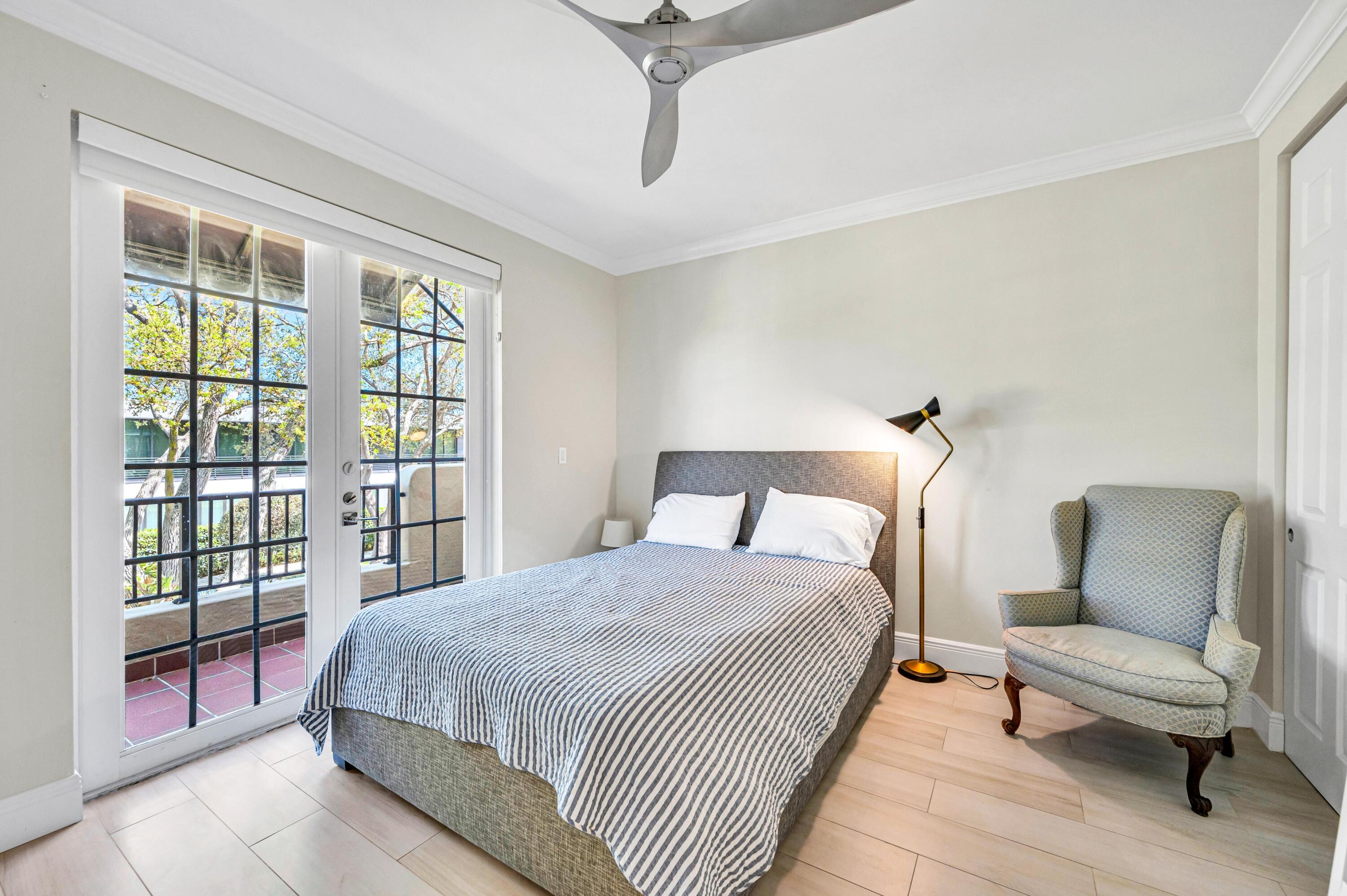 LAS OLAS PARK CORR PLAT - Residential