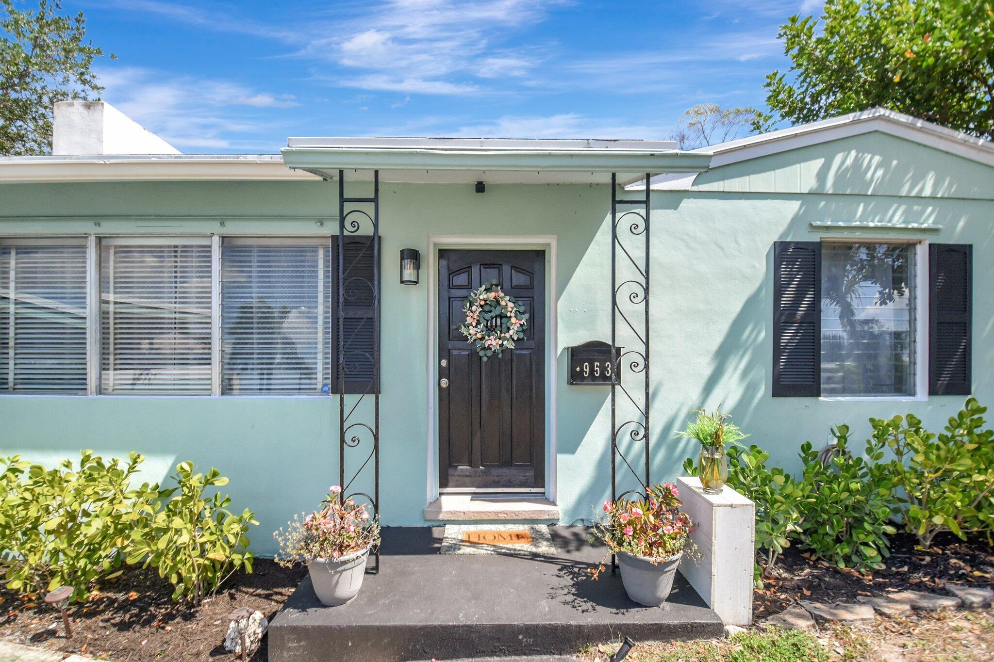 953 Churchill Road