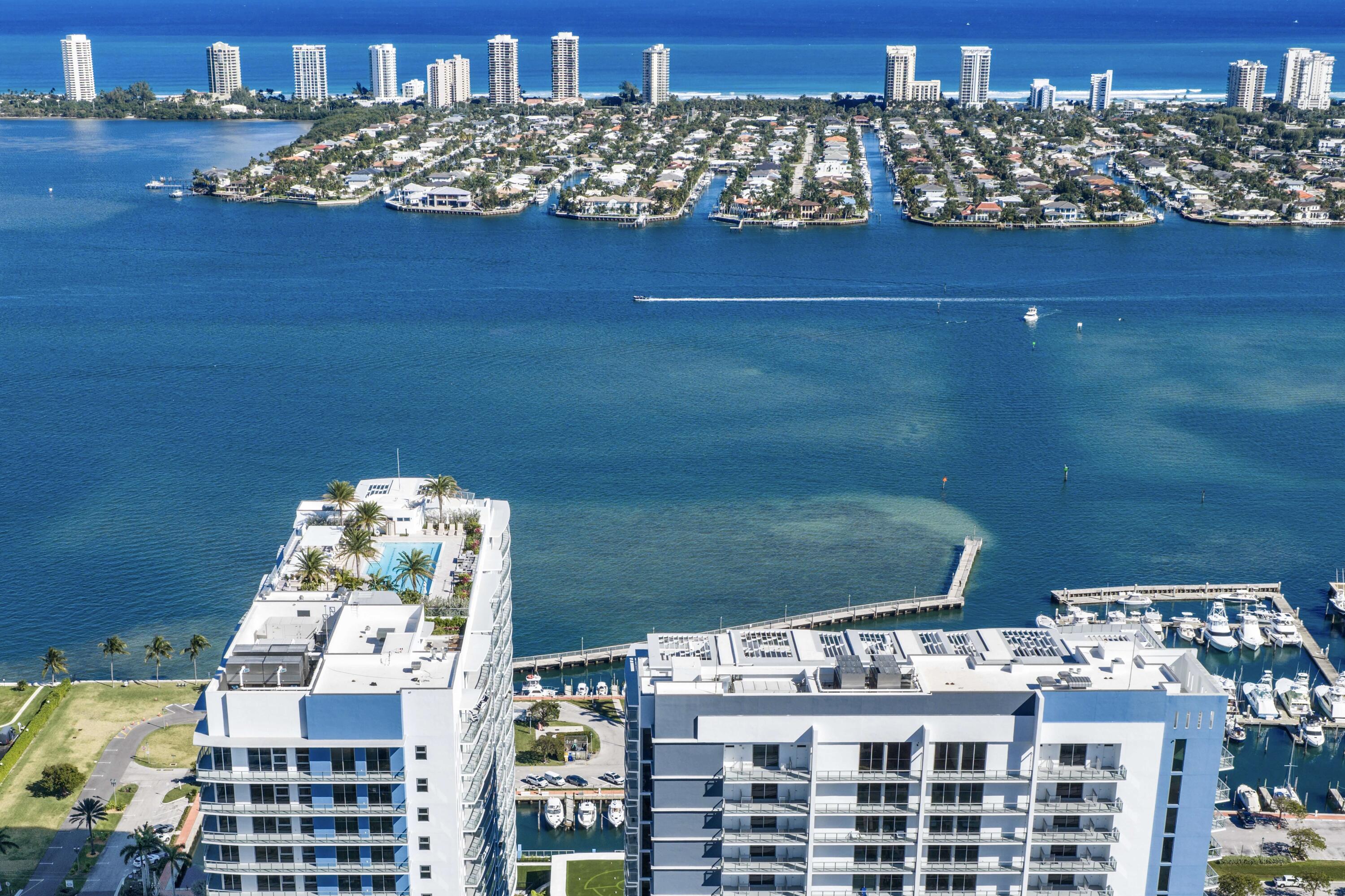 220 Lake Shore Drive 2112