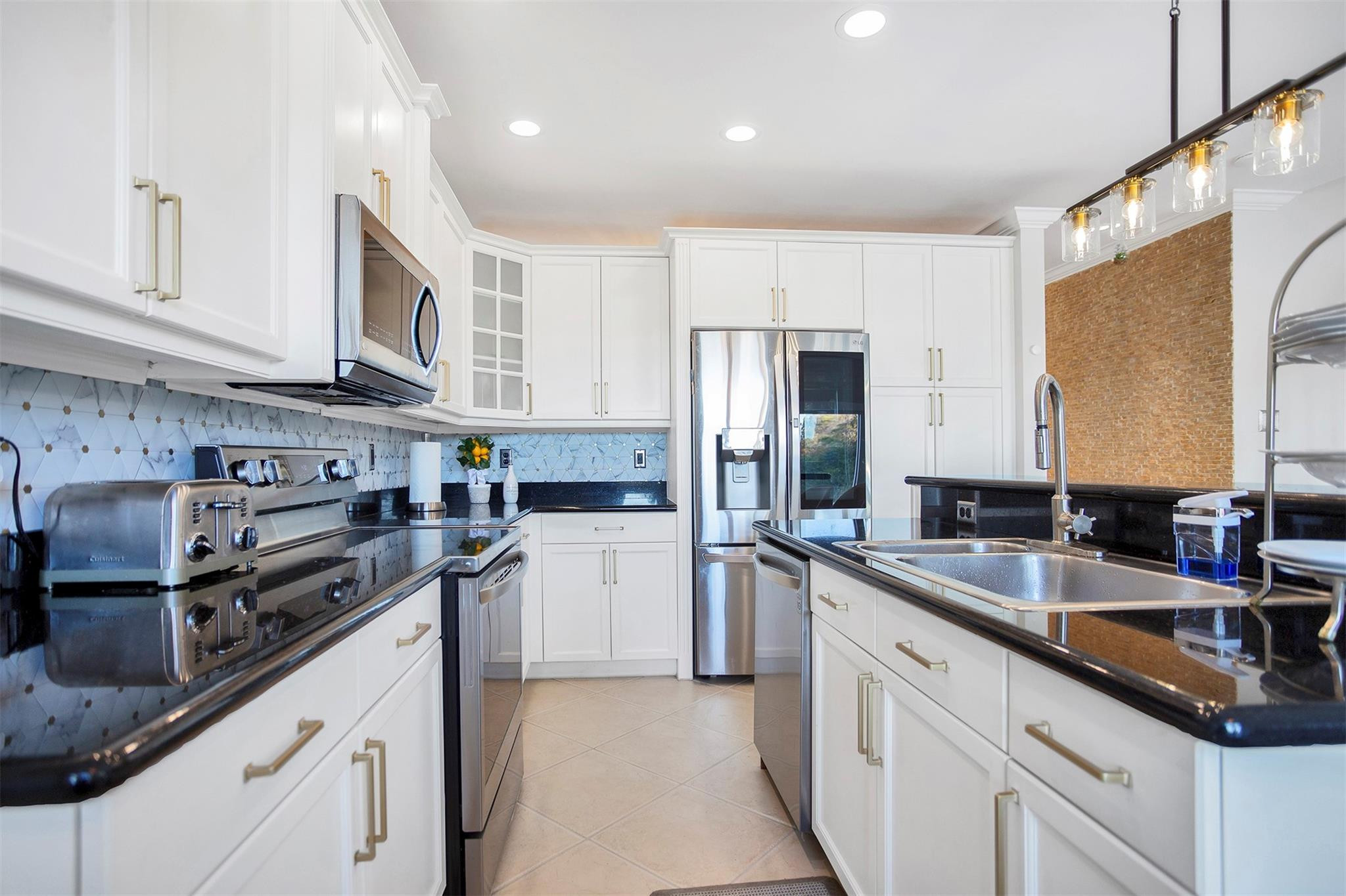 Riviera Isles III 172-36 - Residential