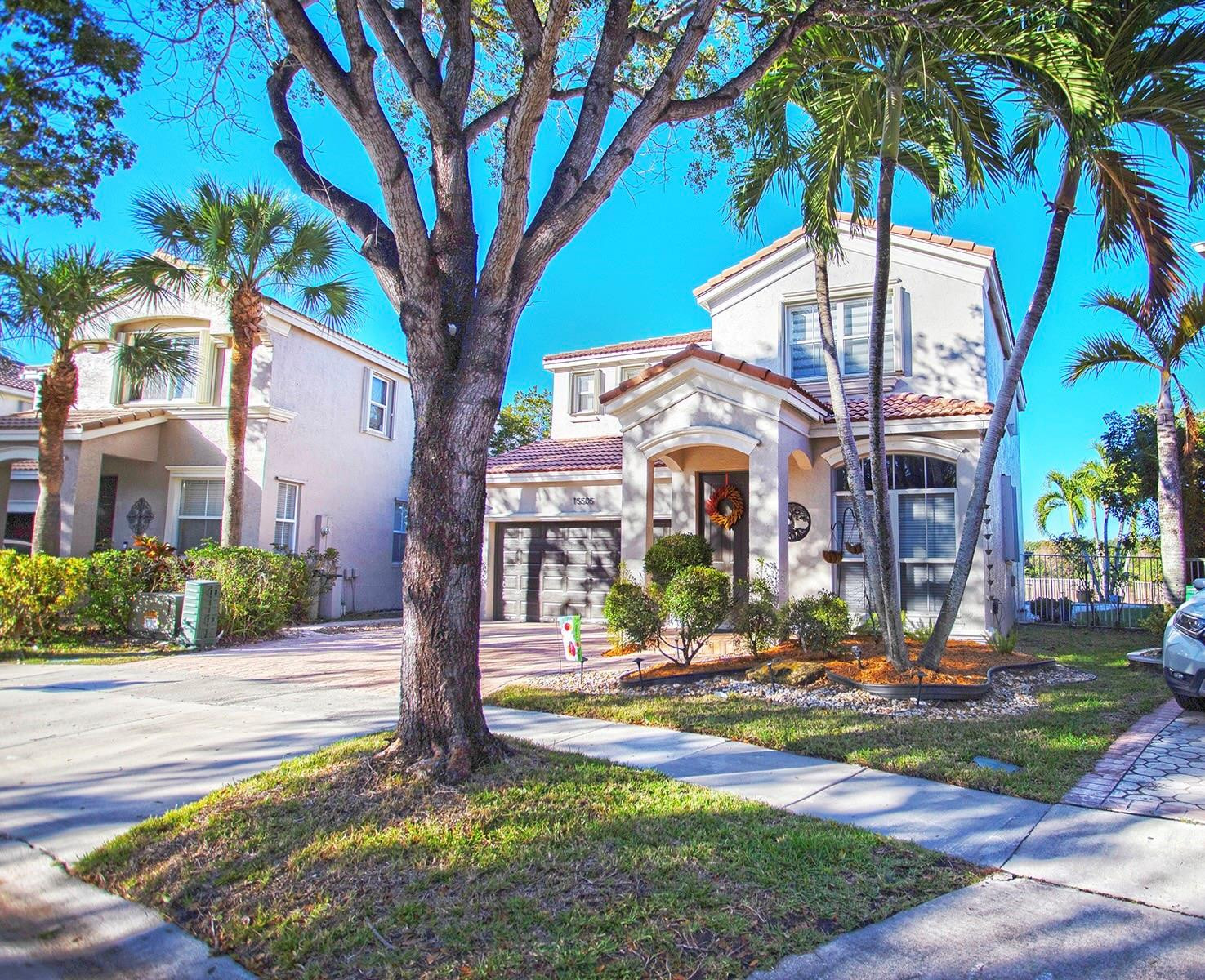 Riviera Isles III 172-36 - Residential