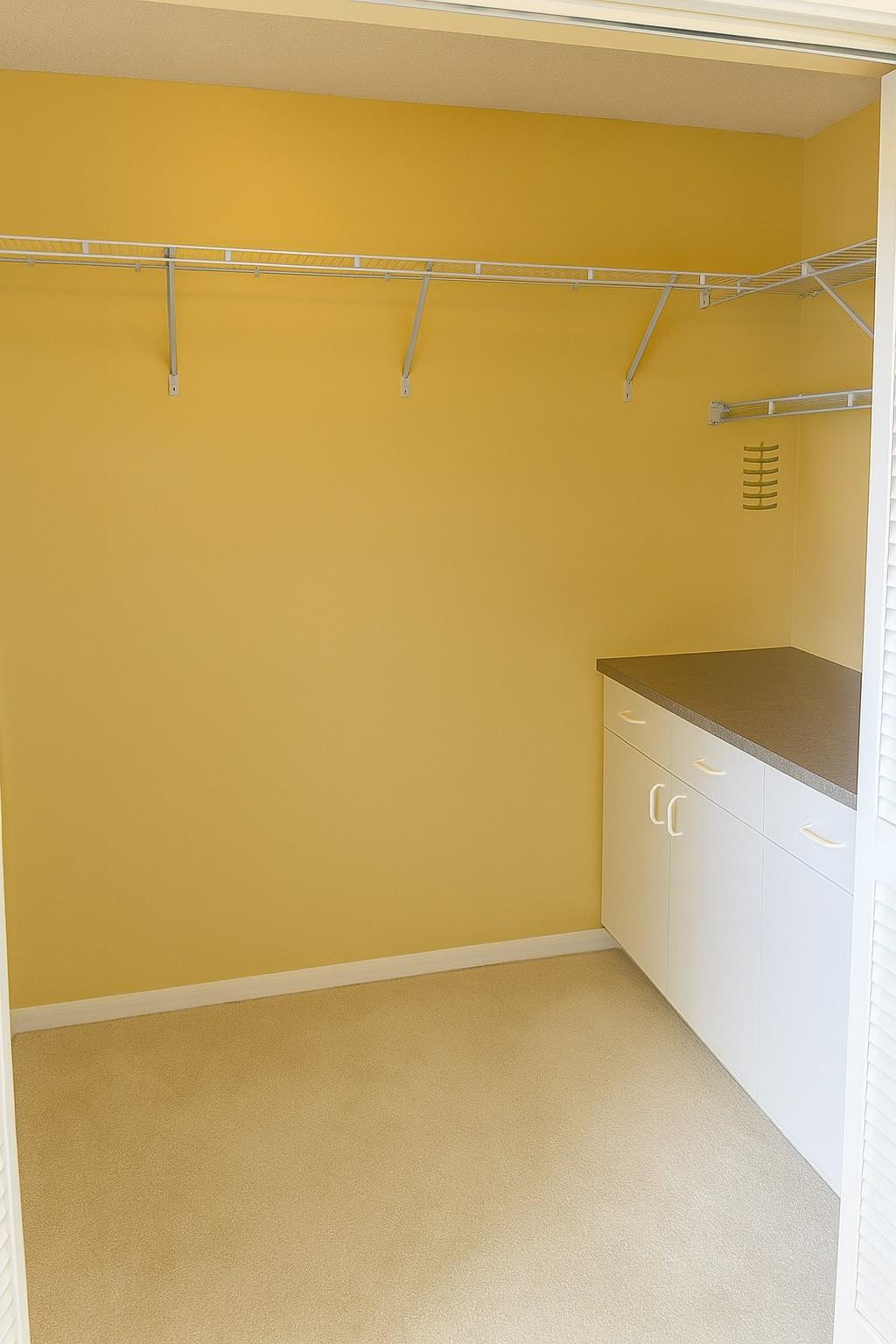 HOLIDAY SPRINGS EAST - Residential