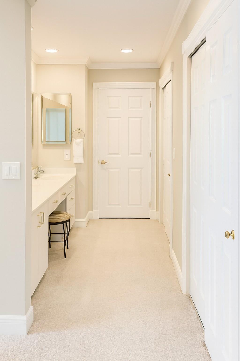 HOLIDAY SPRINGS EAST - Residential