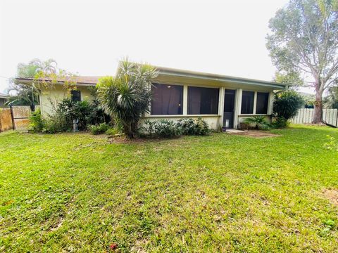 A home in Port St Lucie