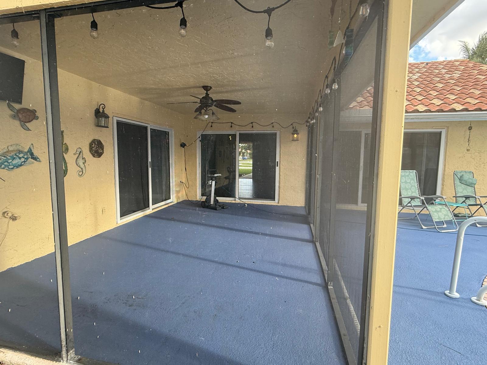 SUN VALLEY 2 - Residential Lease