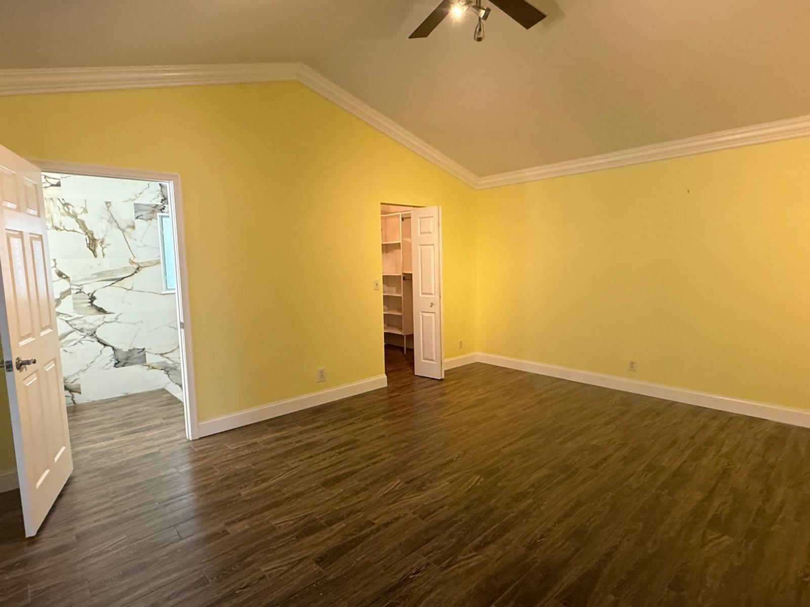 SUN VALLEY 2 - Residential Lease