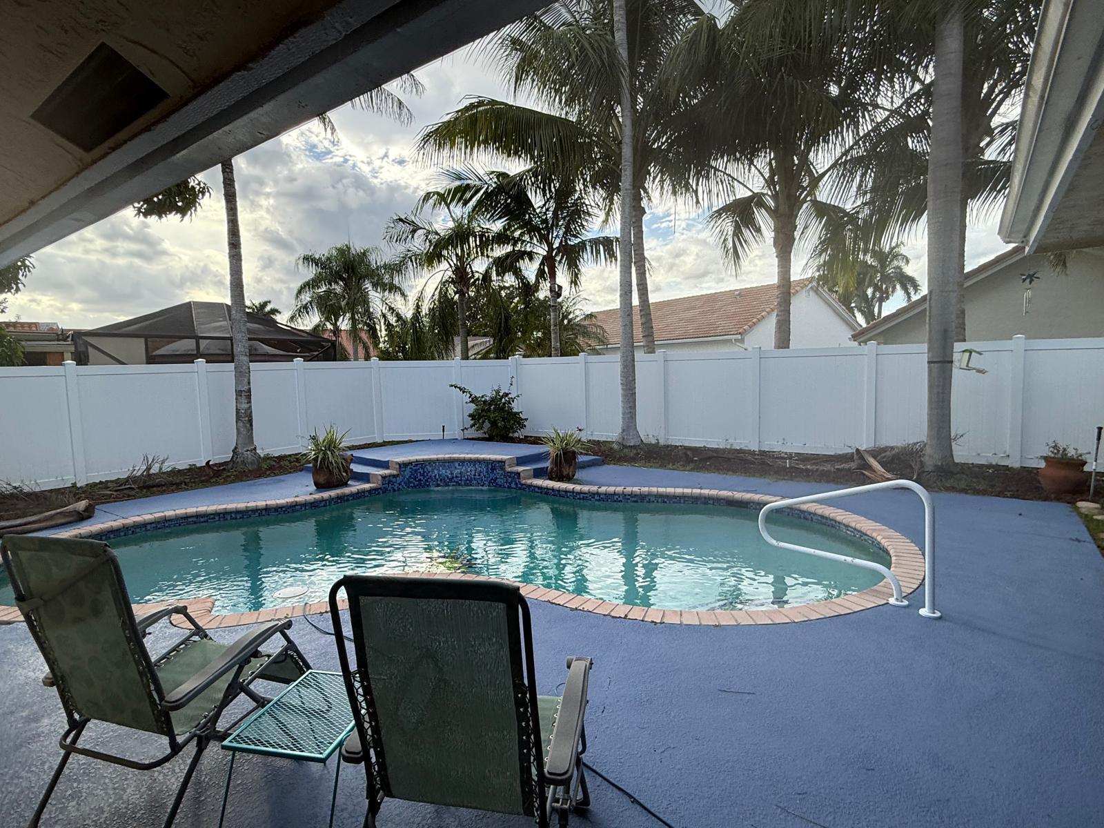 SUN VALLEY 2 - Residential Lease