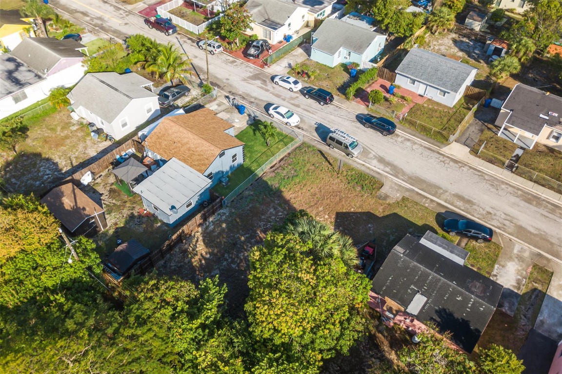 Riviera Beach Heights Add - Land