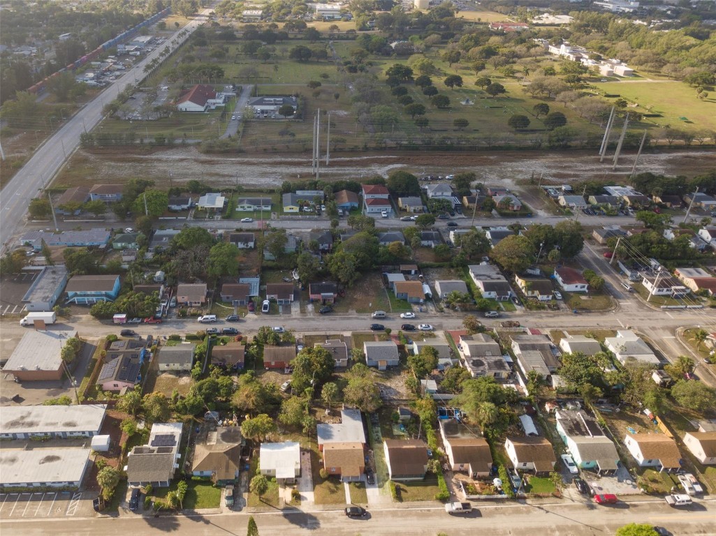Riviera Beach Heights Add - Land