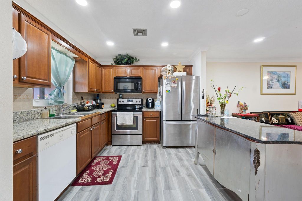 Photo of 6531 SE Federal Highway #Q108, Stuart, FL 34997 (MLS # R11117722)