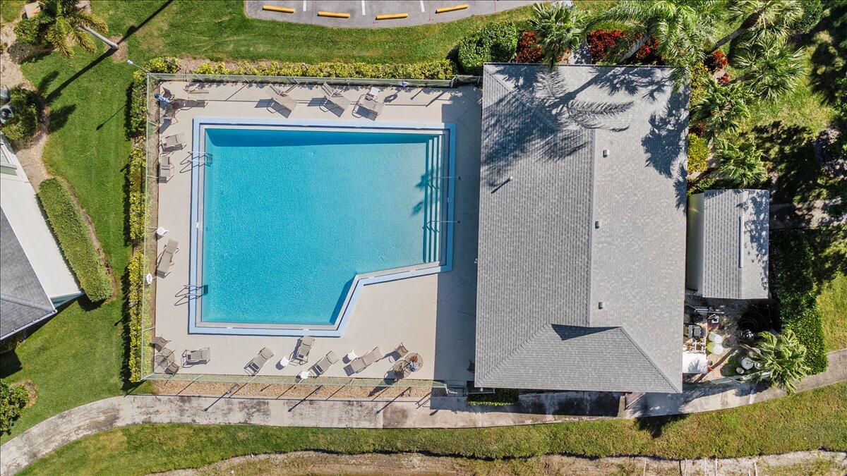 SABAL RIDGE CONDO - Residential