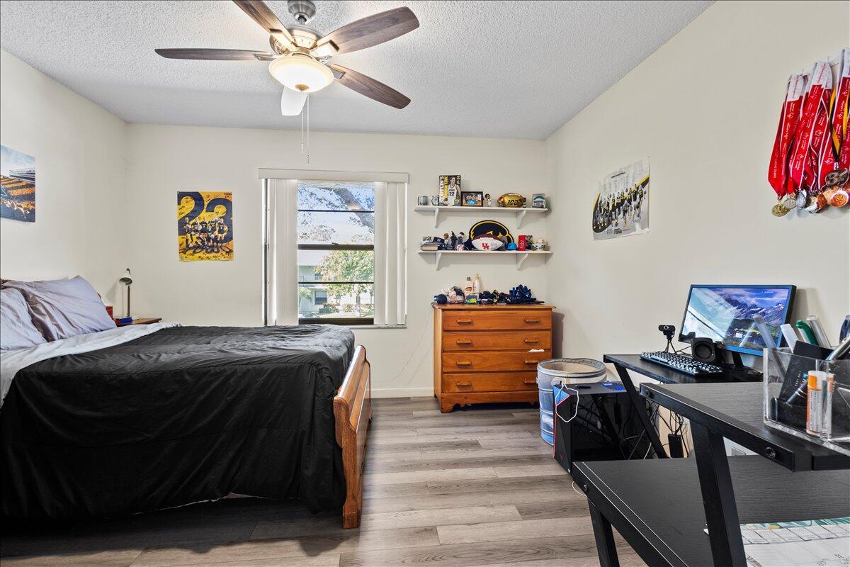 SABAL RIDGE CONDO - Residential