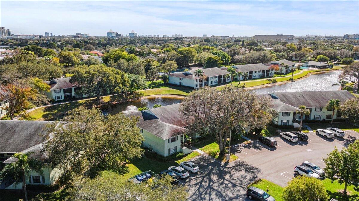 SABAL RIDGE CONDO - Residential