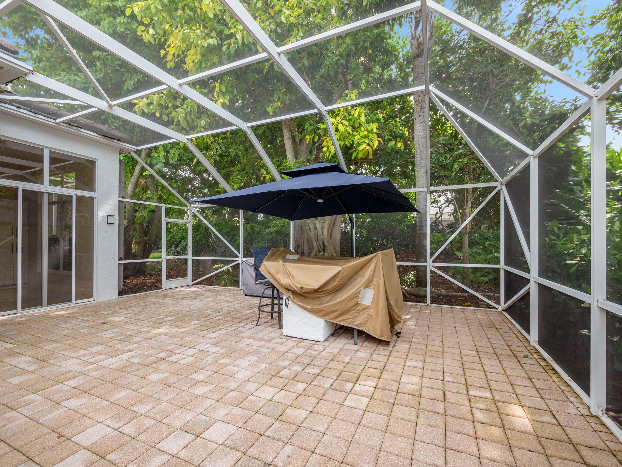 BALLENISLES - Residential Lease