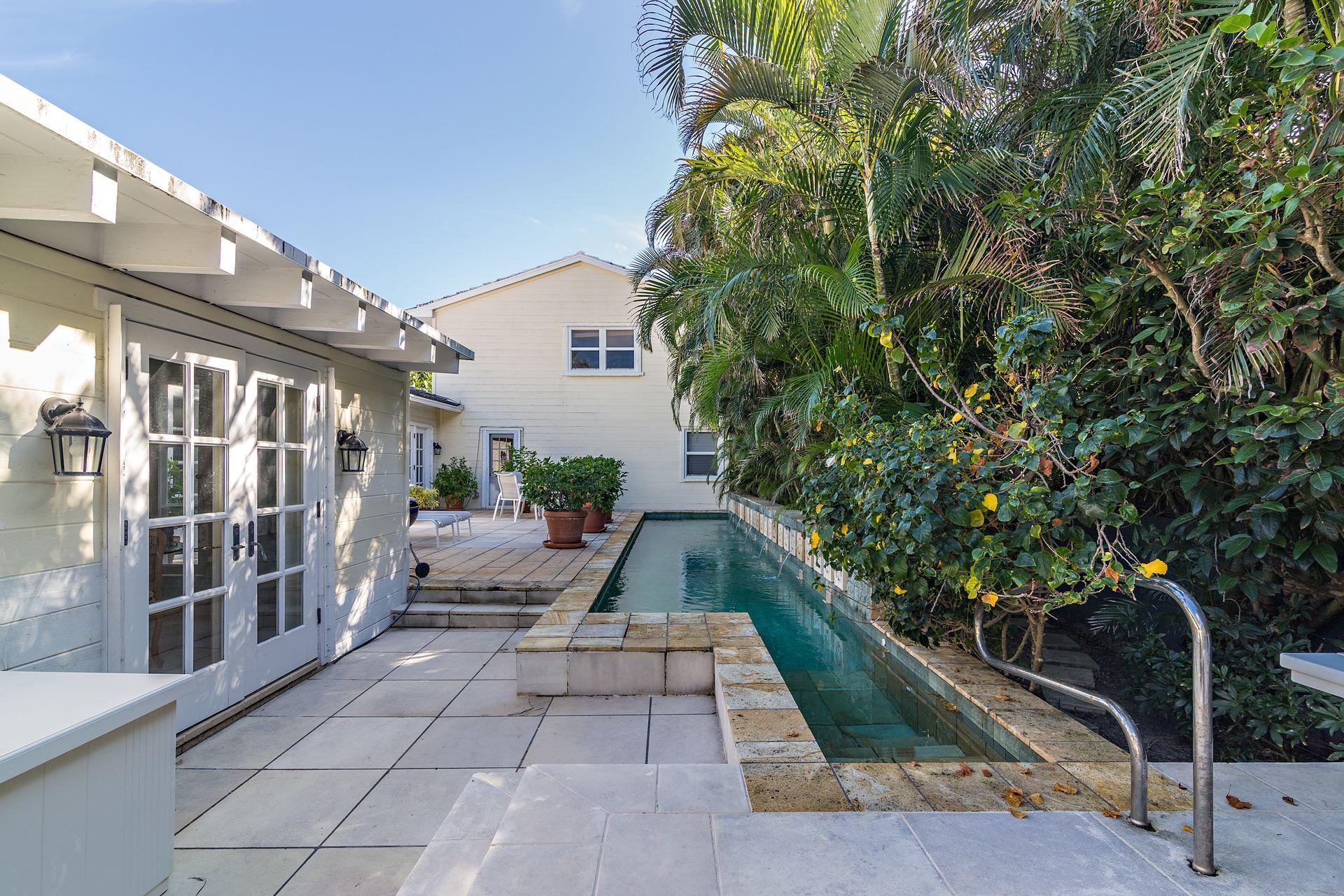 OSCEOLA WAY - Residential