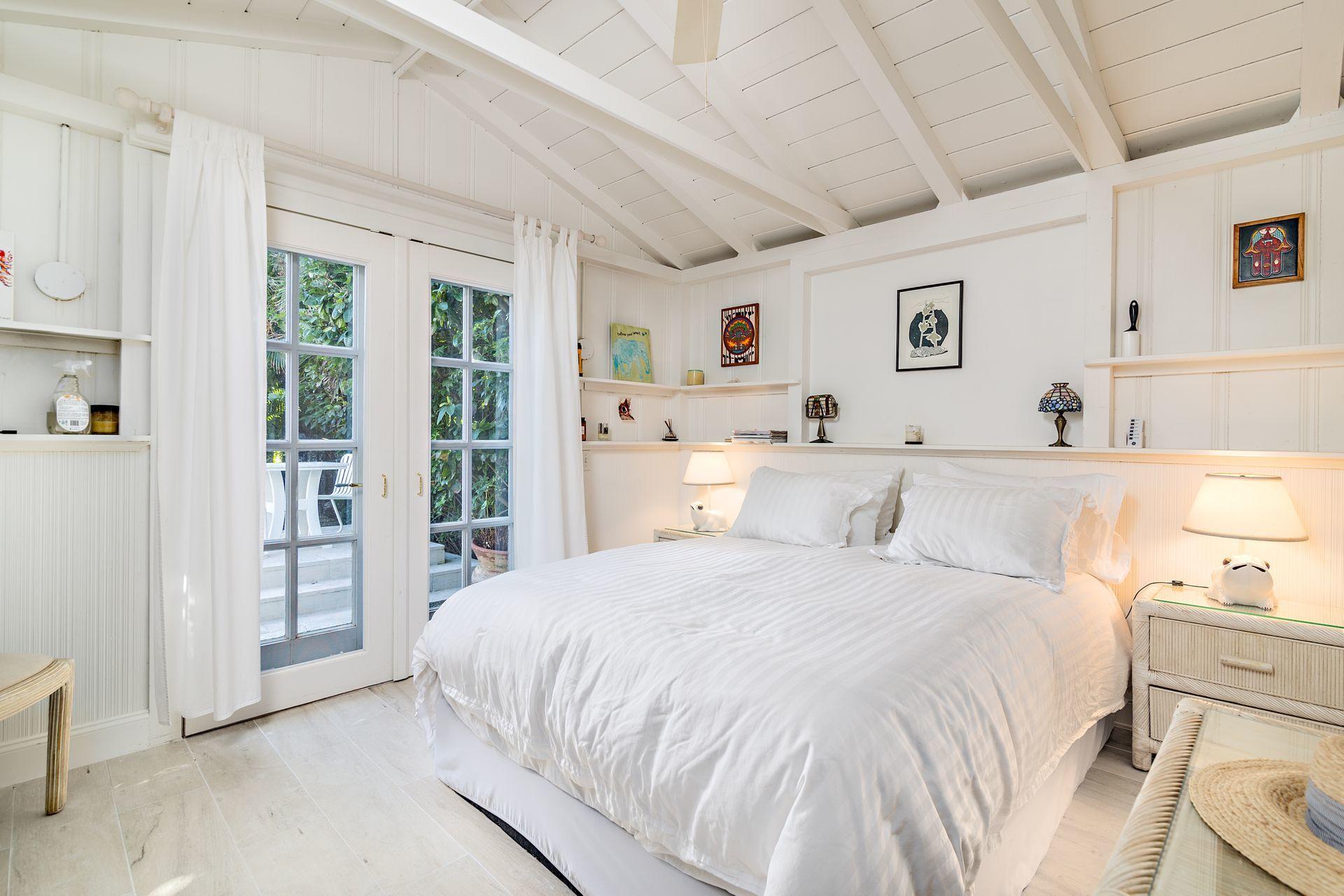 OSCEOLA WAY - Residential