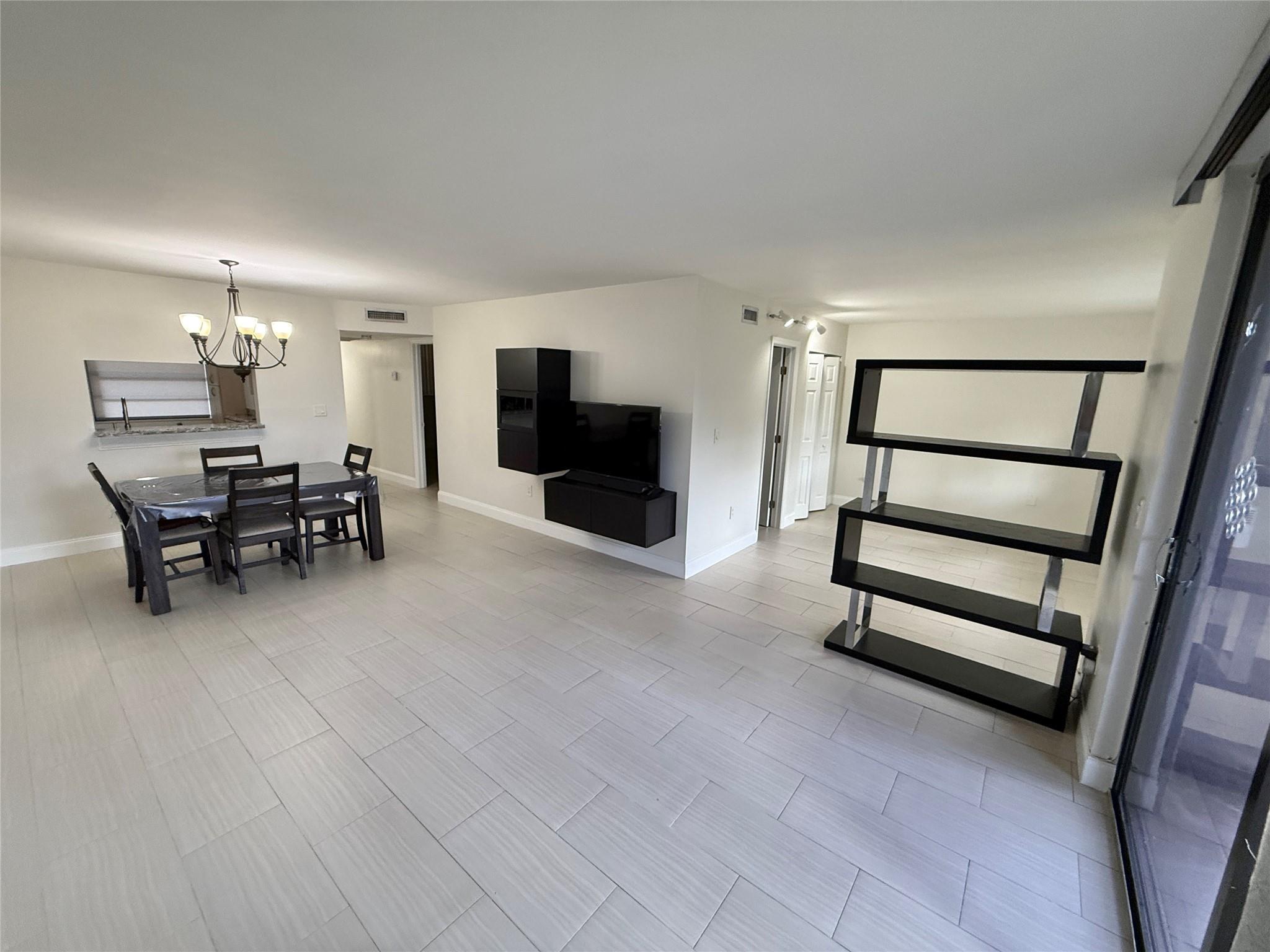 Colony Point 5 Condo - Residential