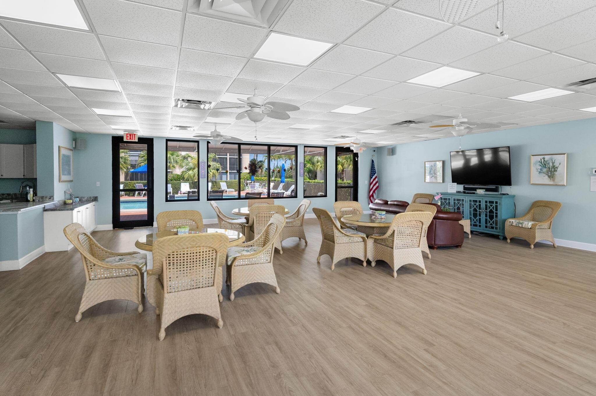 FAIRWINDS COVE CONDO - Residential