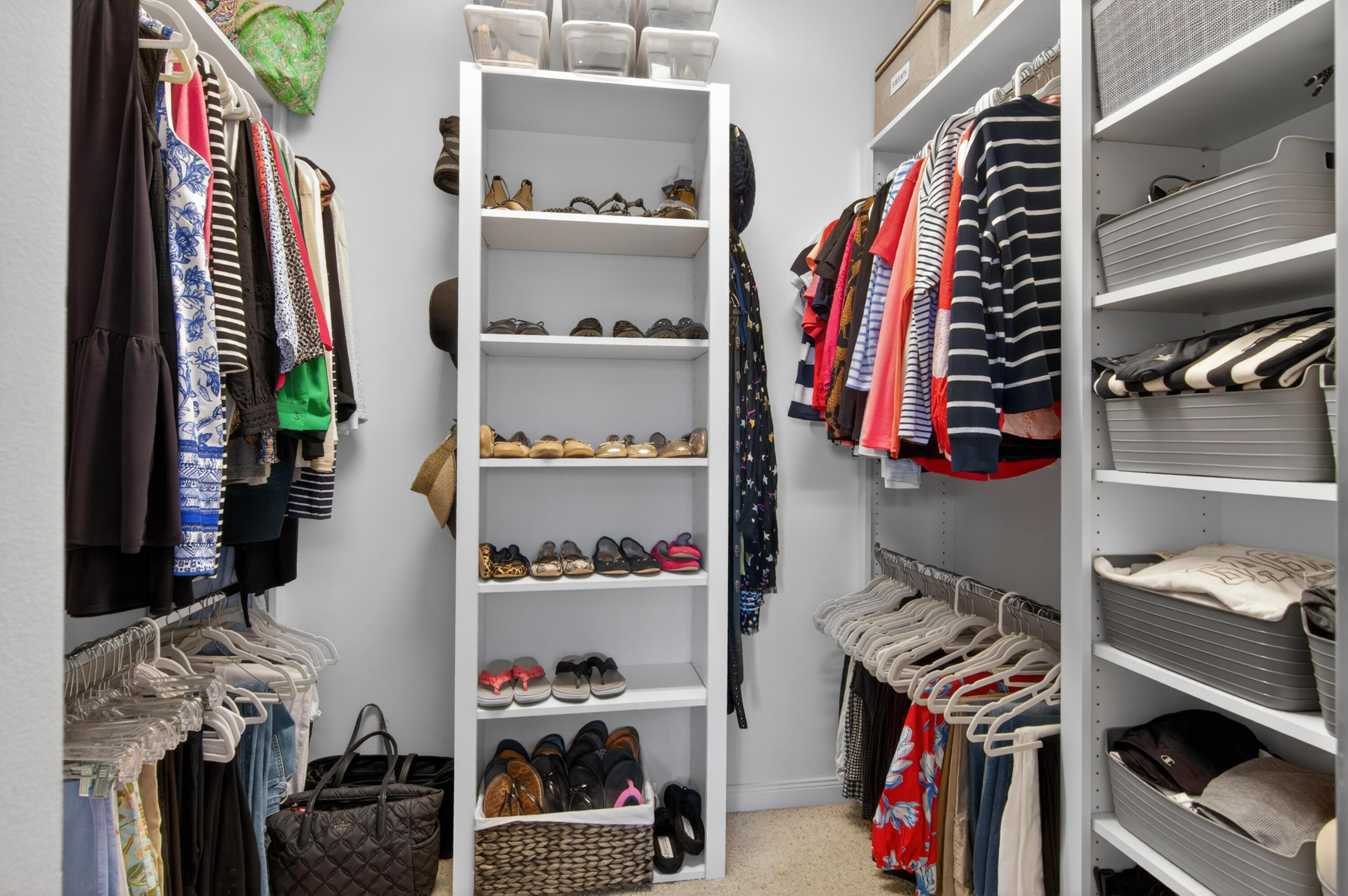 CATALINA LAKES - Residential