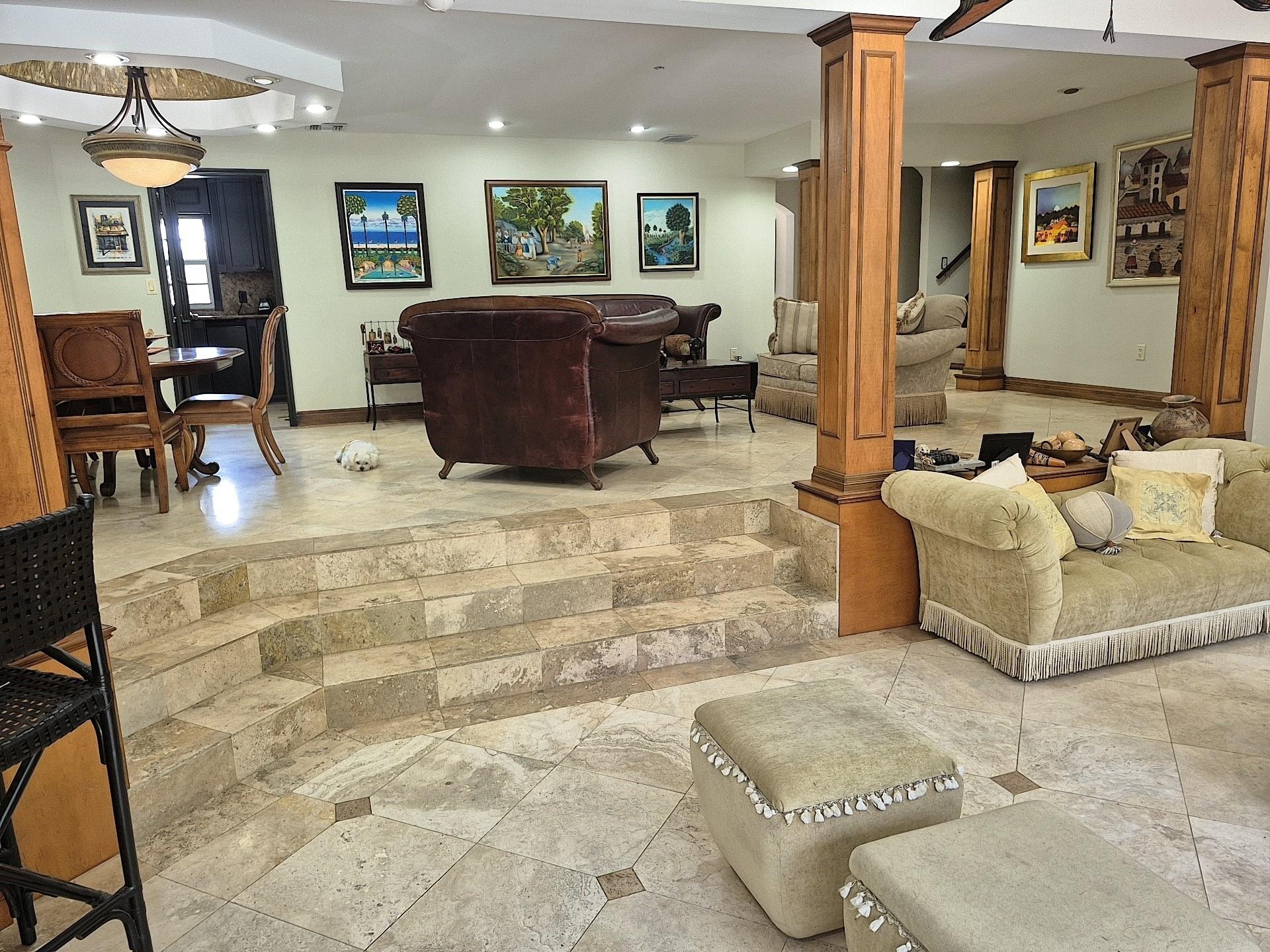 Davie Farmettes 72-10 B - Residential Lease