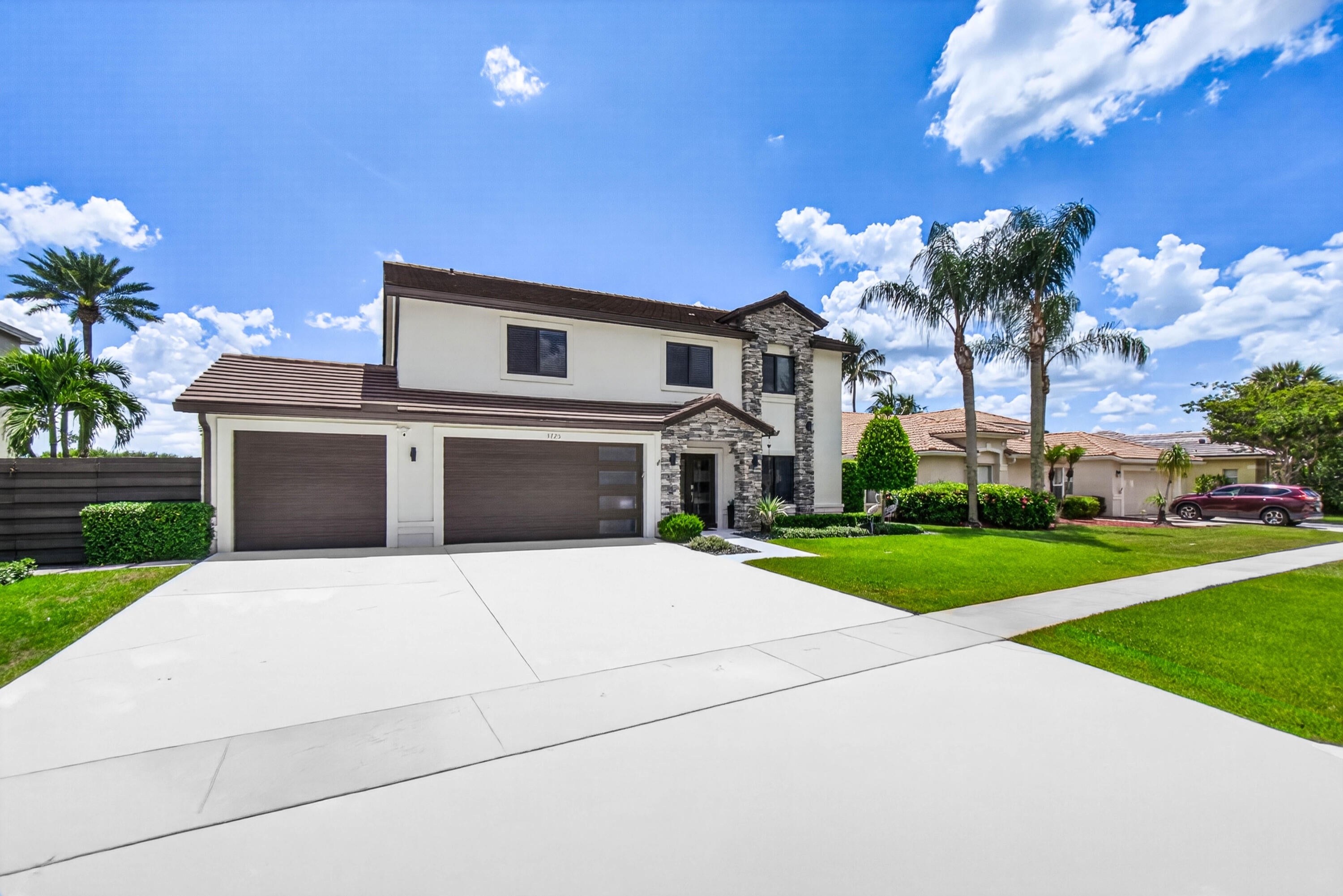 3725 CYPRESS LAKE Drive