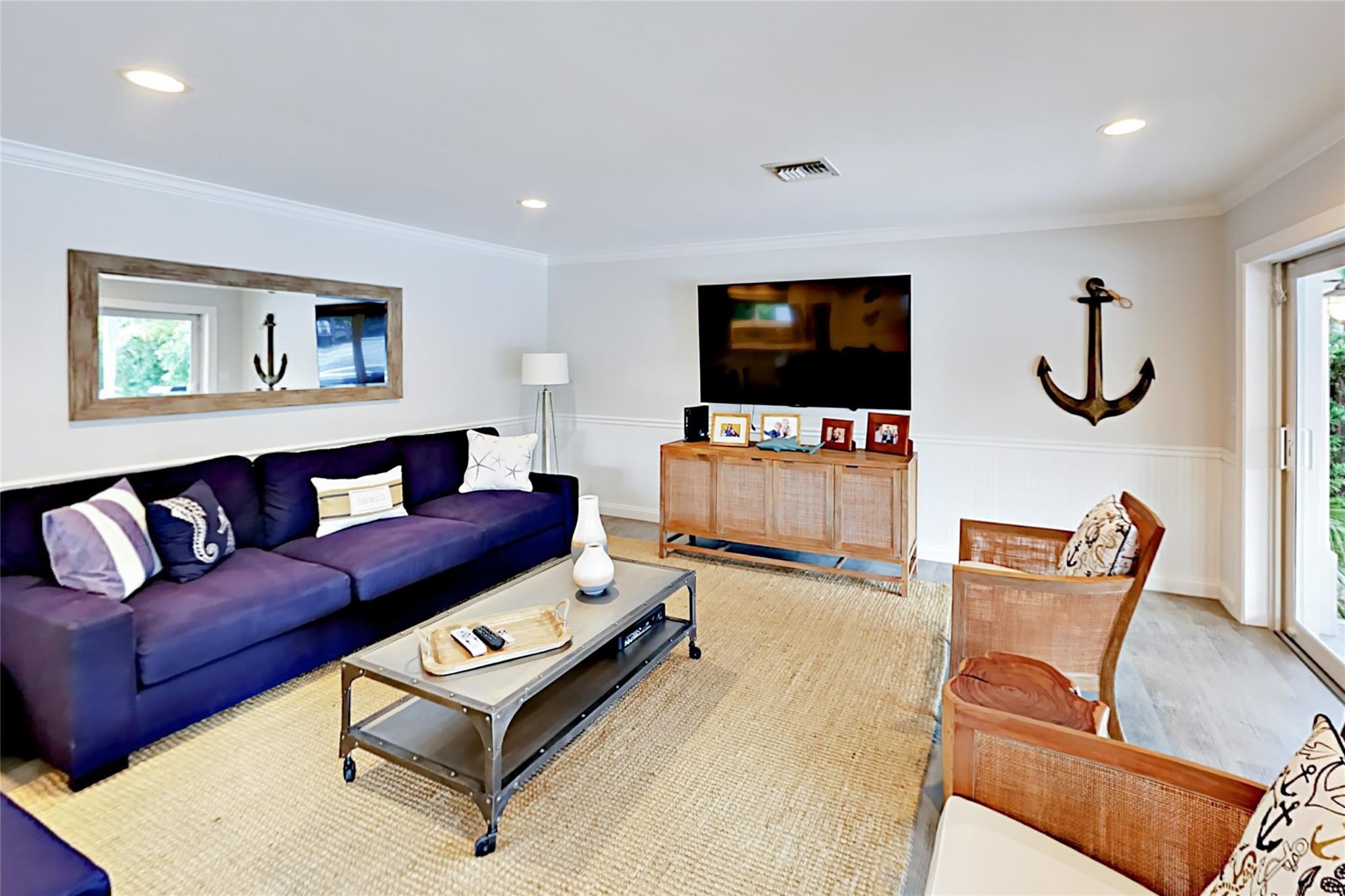 RIO VISTA ISLES - Residential