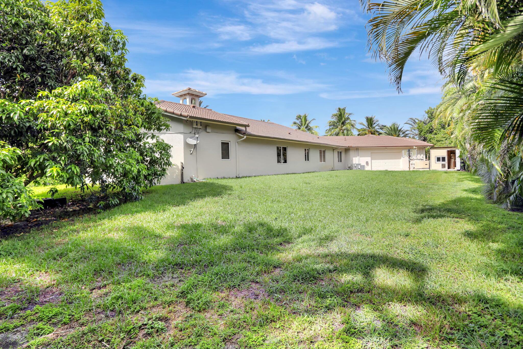 PINE TREE ESTATES - Residential