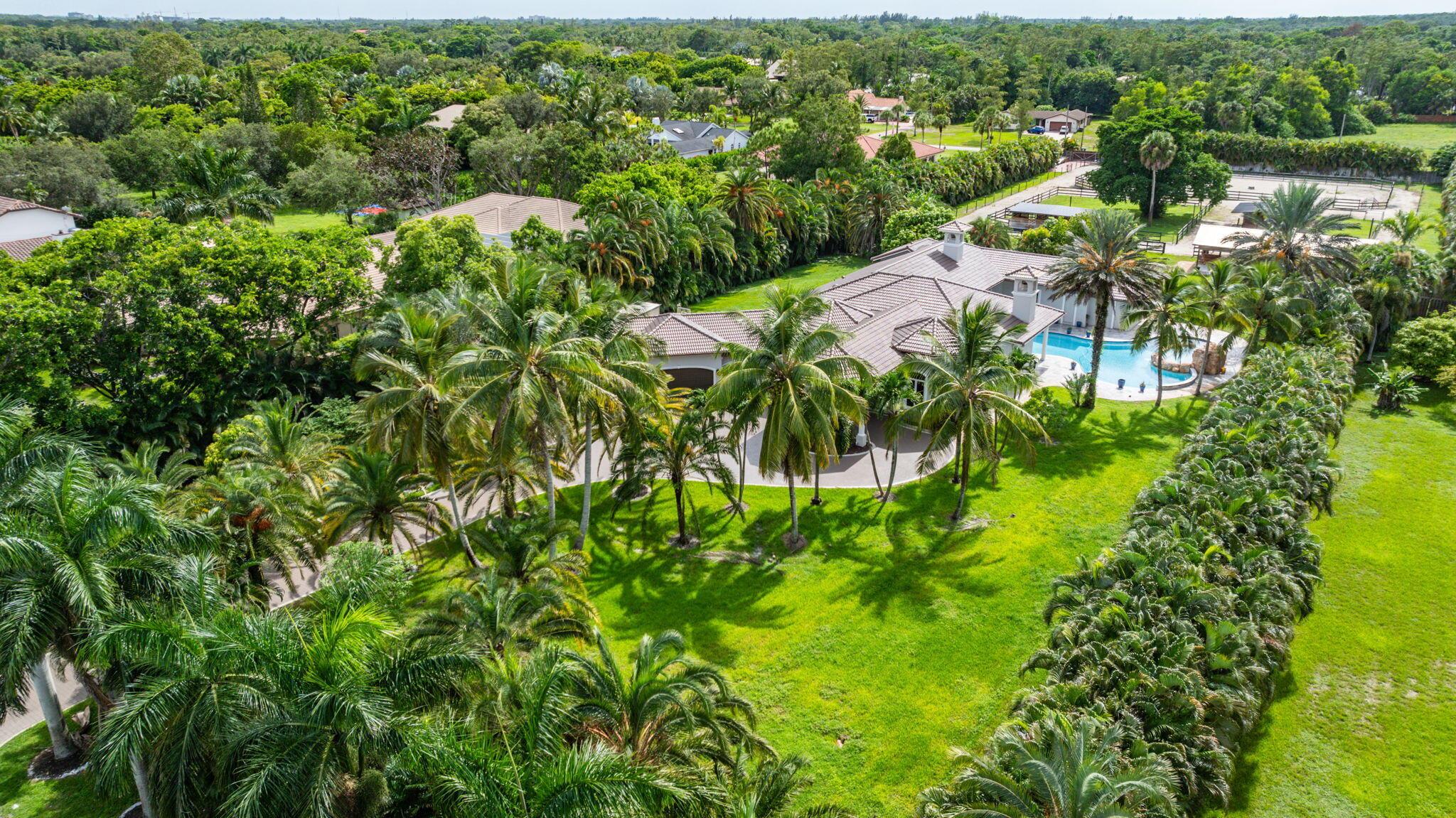 PINE TREE ESTATES - Residential