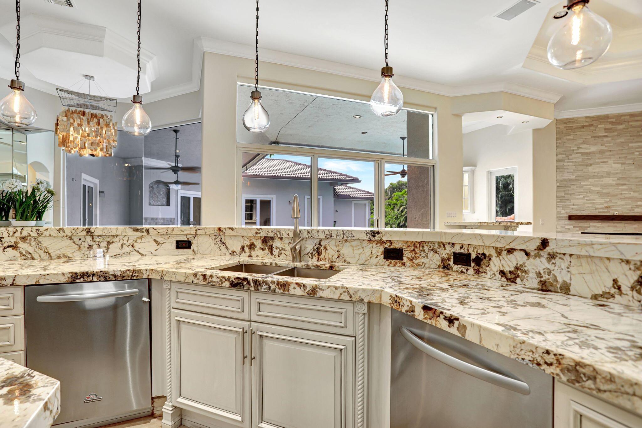 PINE TREE ESTATES - Residential