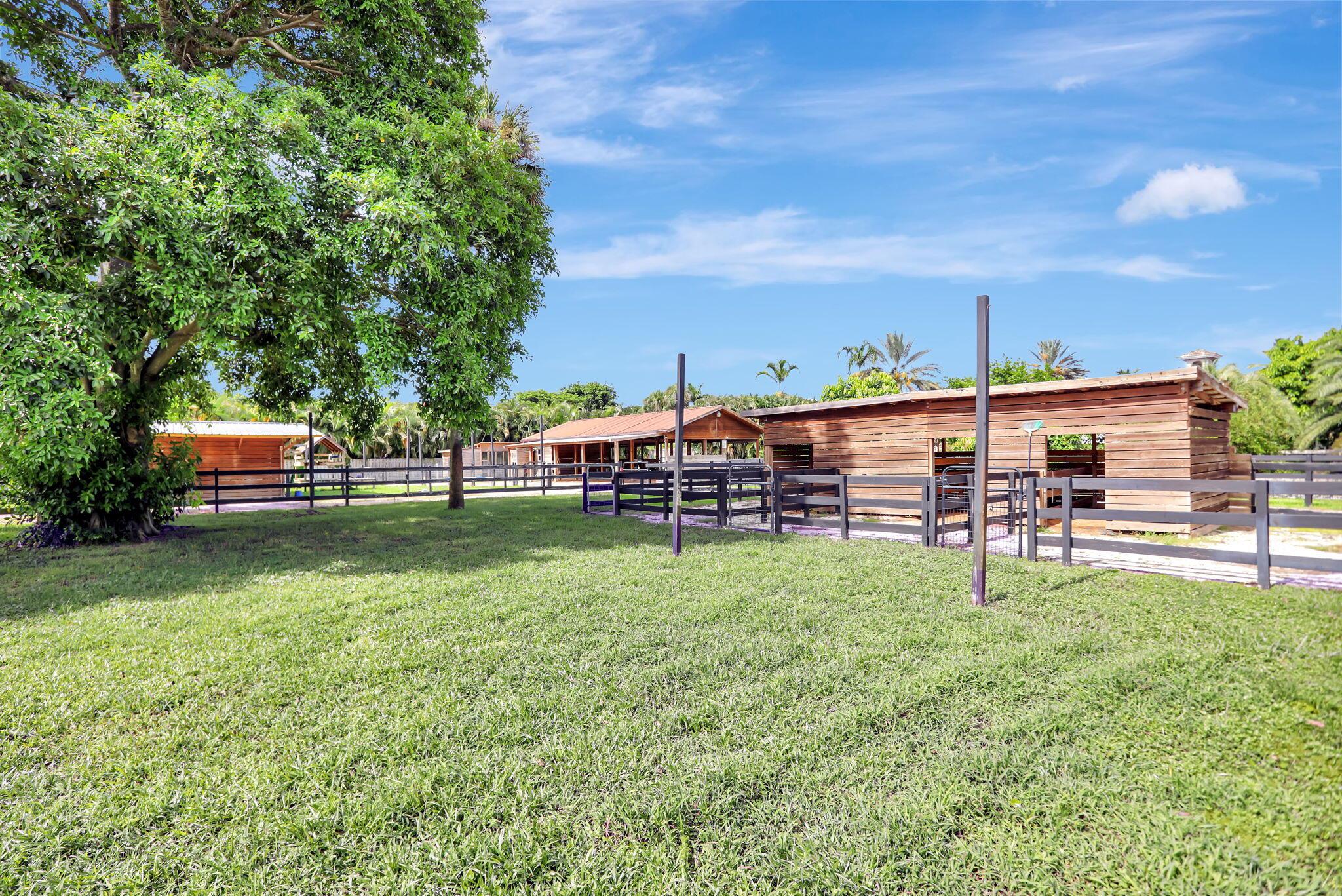 PINE TREE ESTATES - Residential